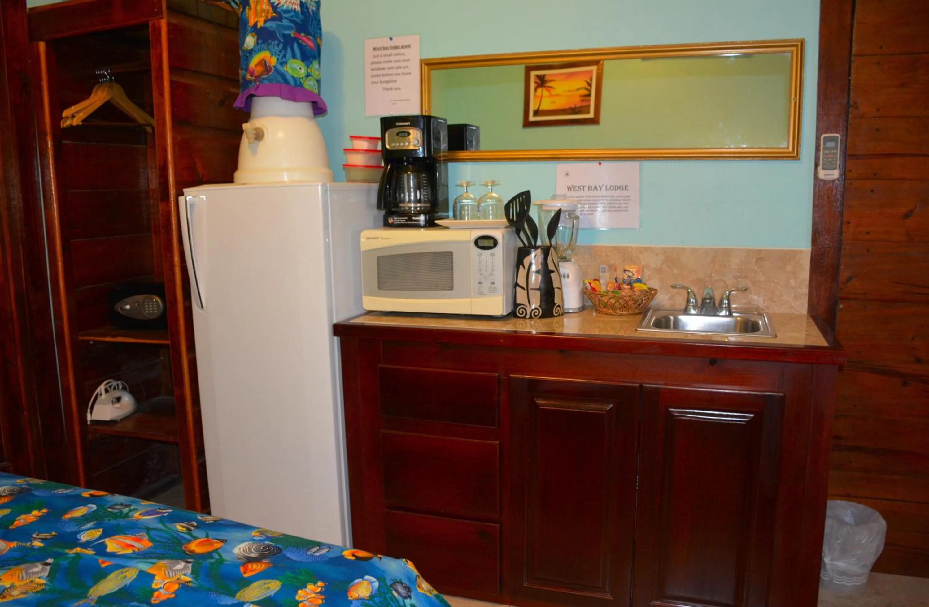 Kitchen or kitchenette in West Bay Lodge and Spa