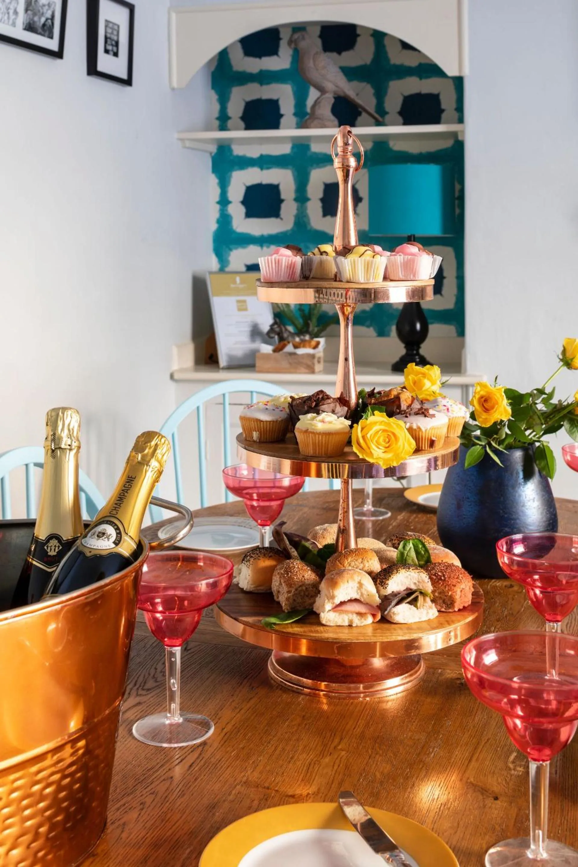 Food and drinks in Harington's Apartments - Trim Street, Hot tub