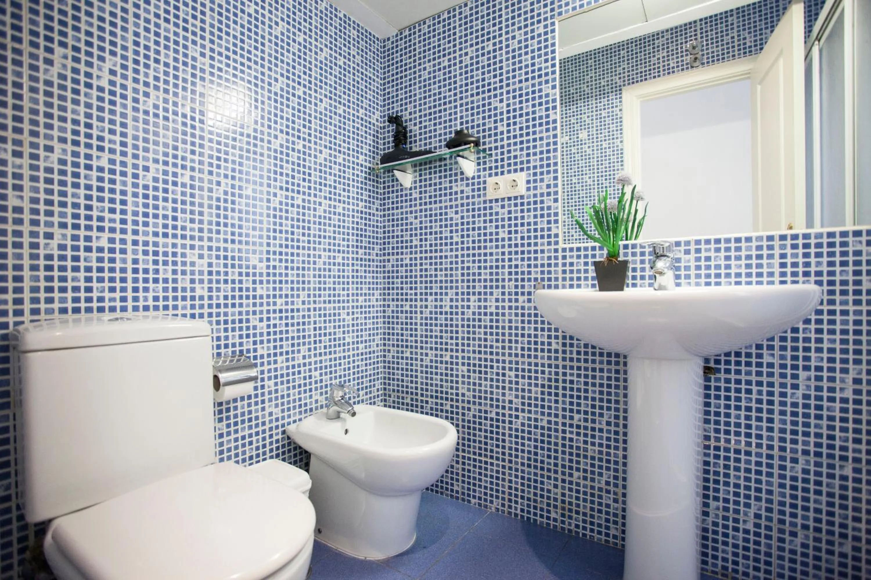 Bathroom in Fuencarral Apartments