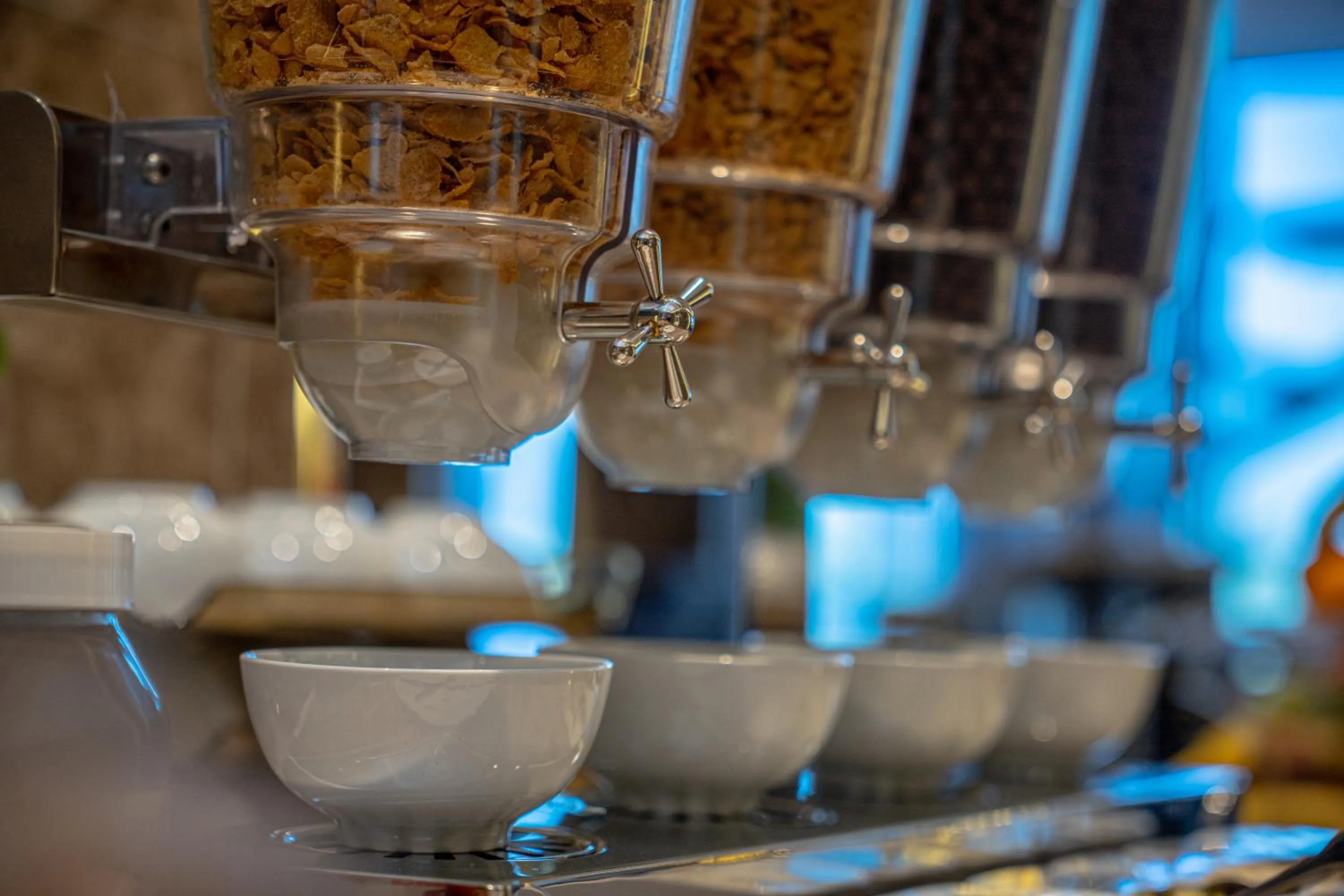 Restaurant/places to eat in Golden Dune Residential Unit - Almalaz