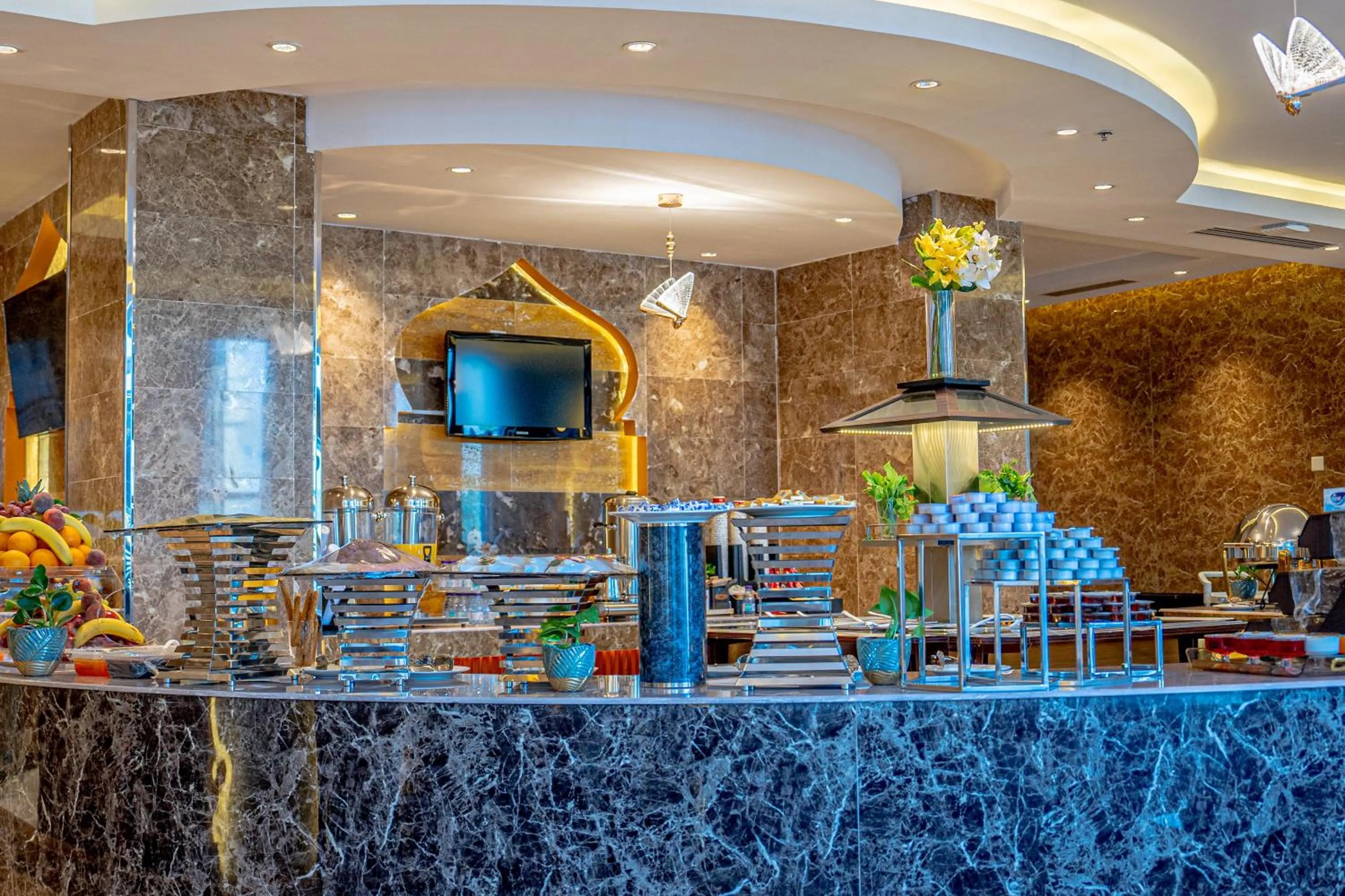 Restaurant/places to eat in Golden Dune Residential Unit - Almalaz