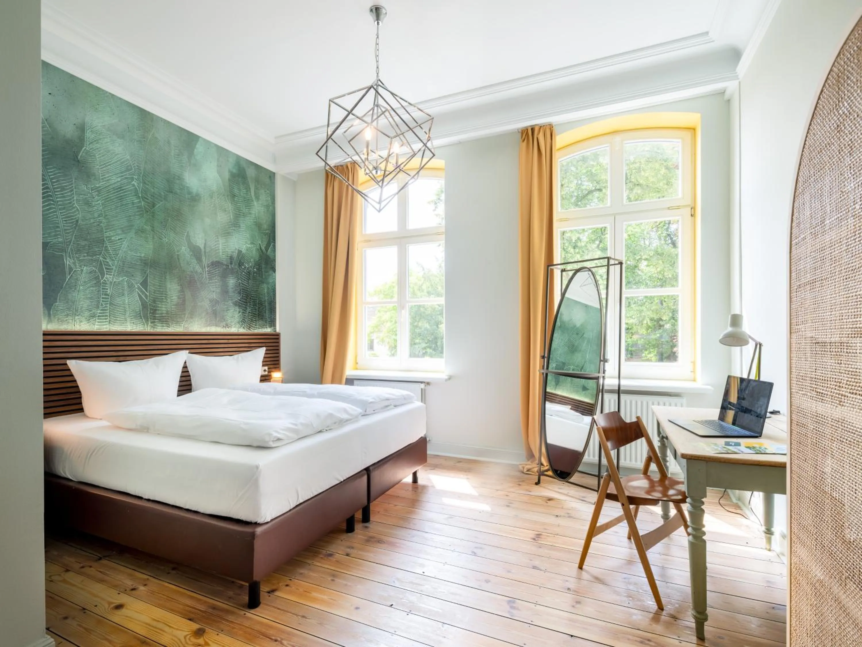 Bed in Stuckhotel Fettehenne