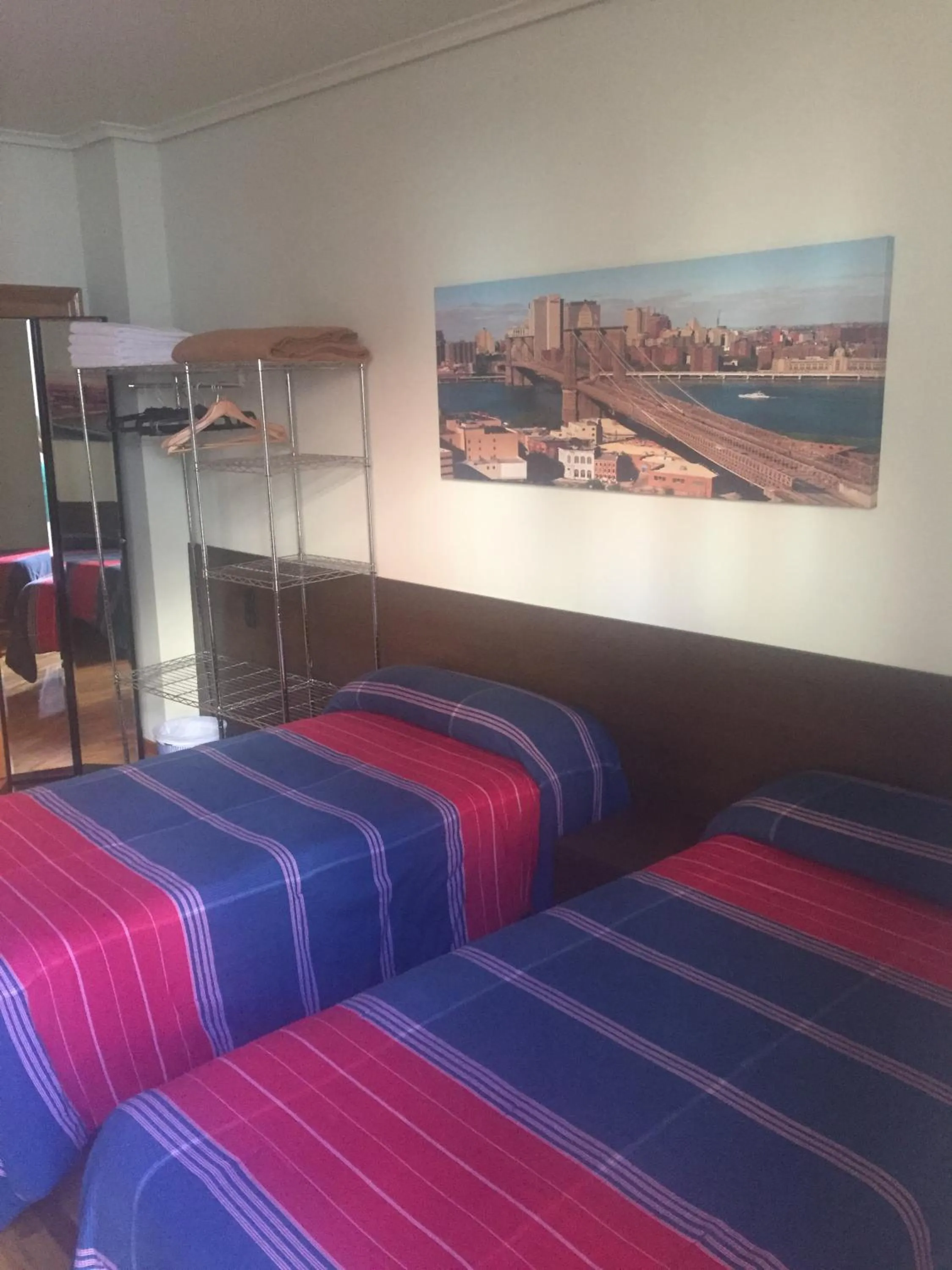 Photo of the whole room, Bed in Pension Logroño