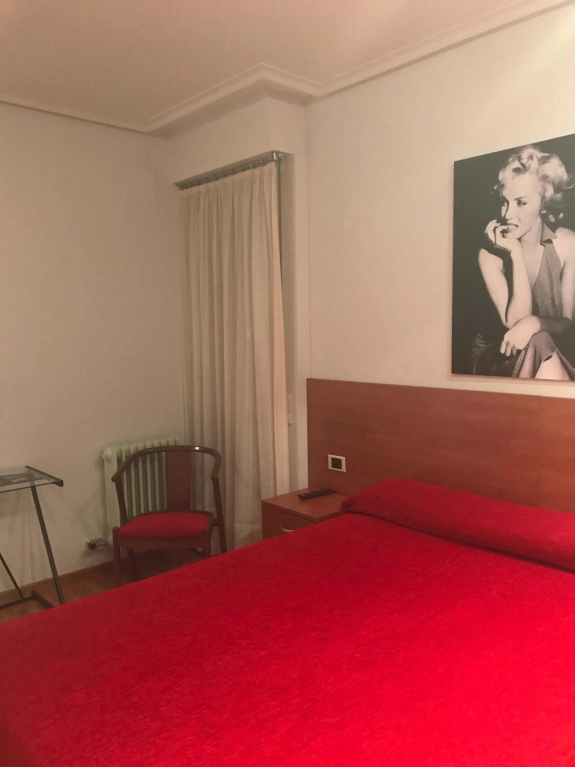Bed in Pension Logroño