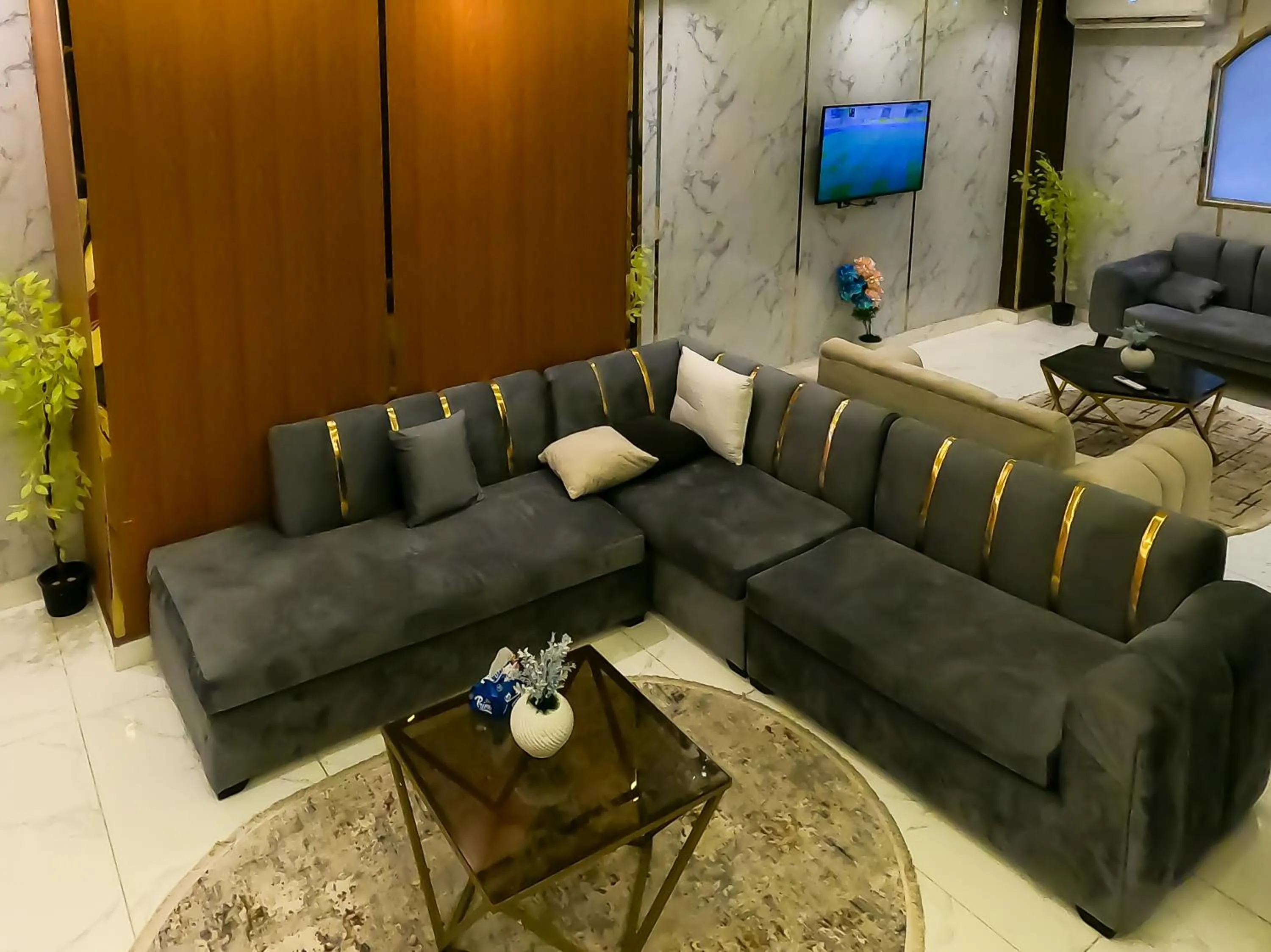 Lobby or reception in Happy View Inn