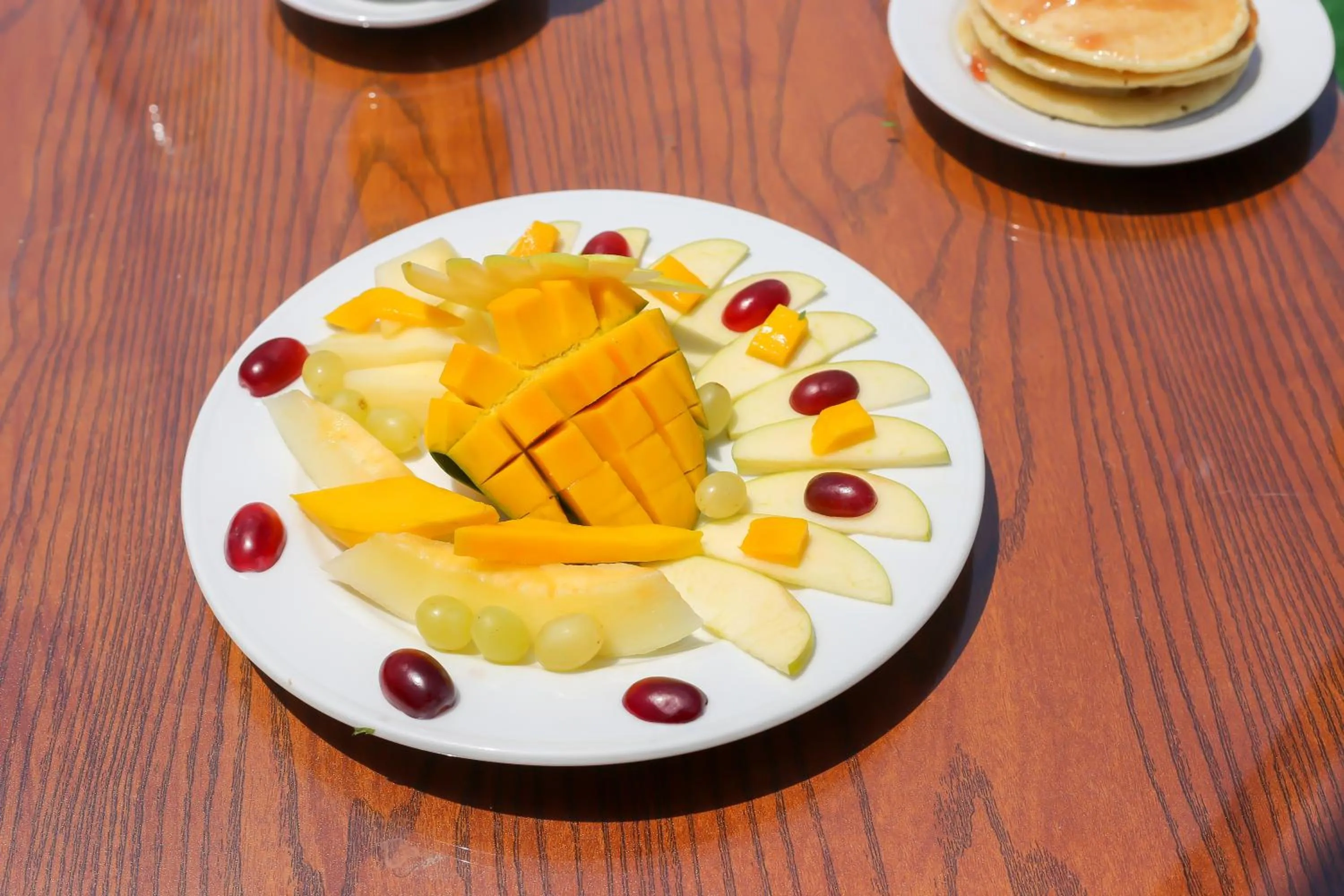 Food and drinks in Happy View Inn