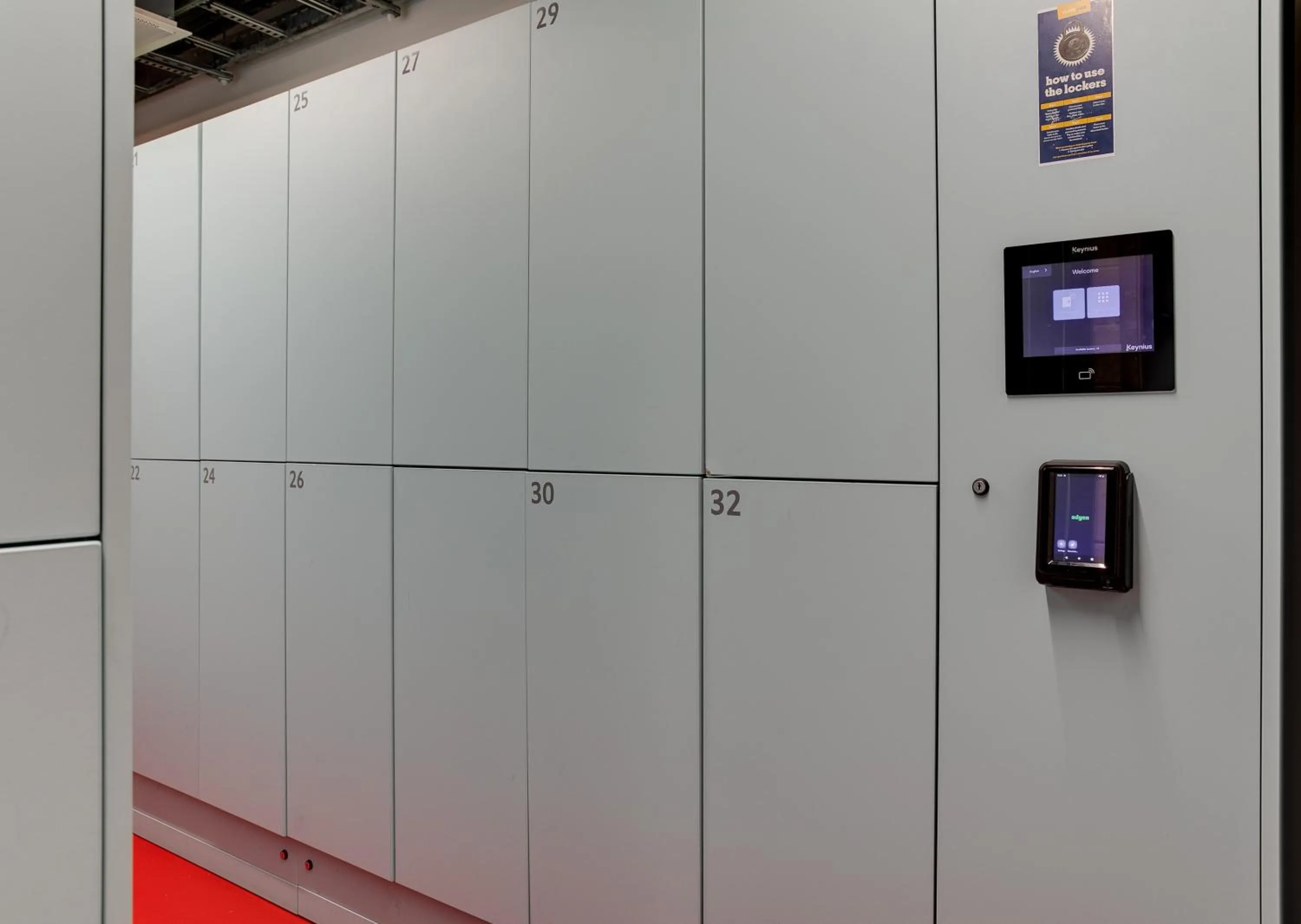 Property building in Clink i Lár