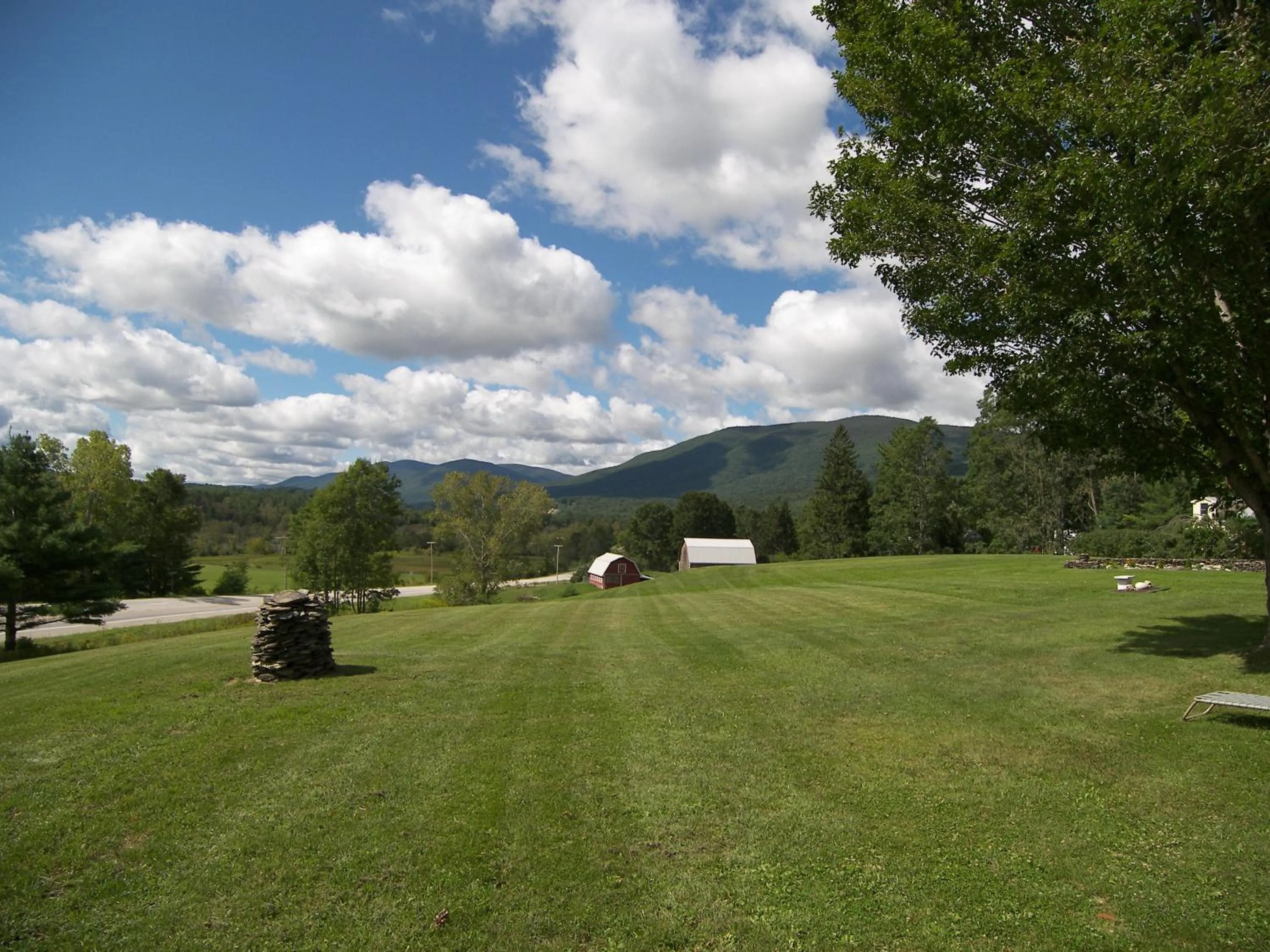 Day in North Shire Lodge