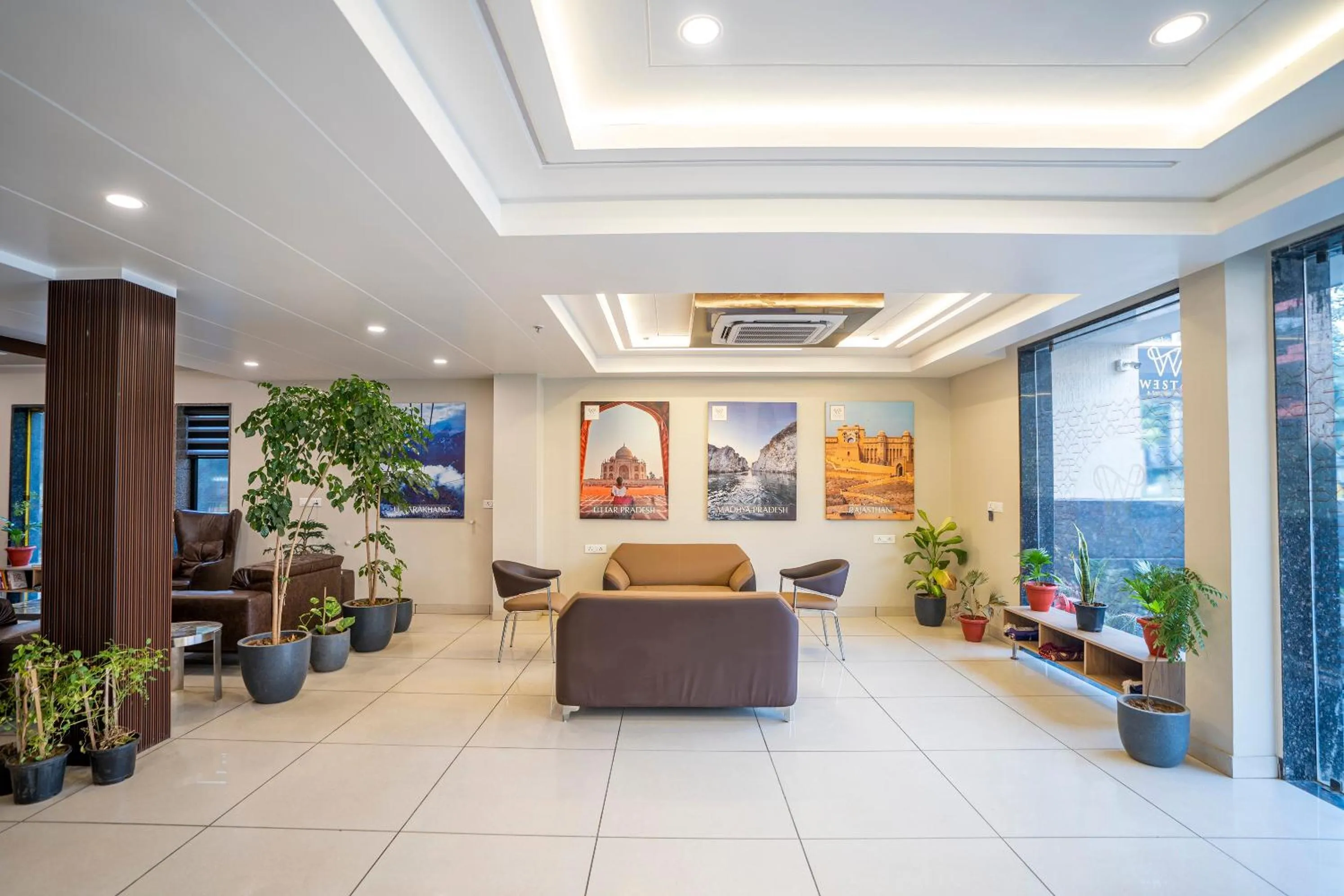 Lobby or reception in Vacanza By Westay Luxury Home