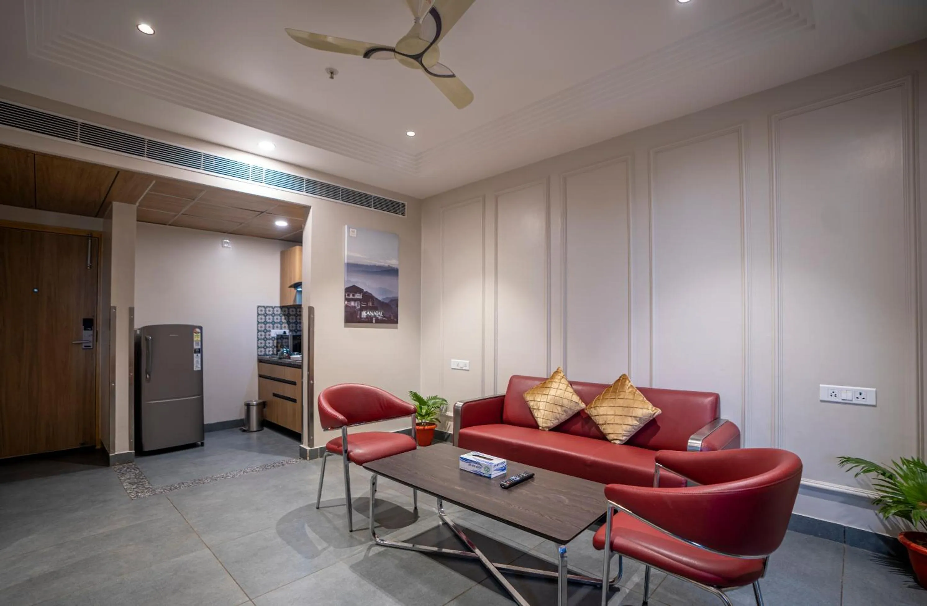 Kitchen or kitchenette in Vacanza By Westay Luxury Home