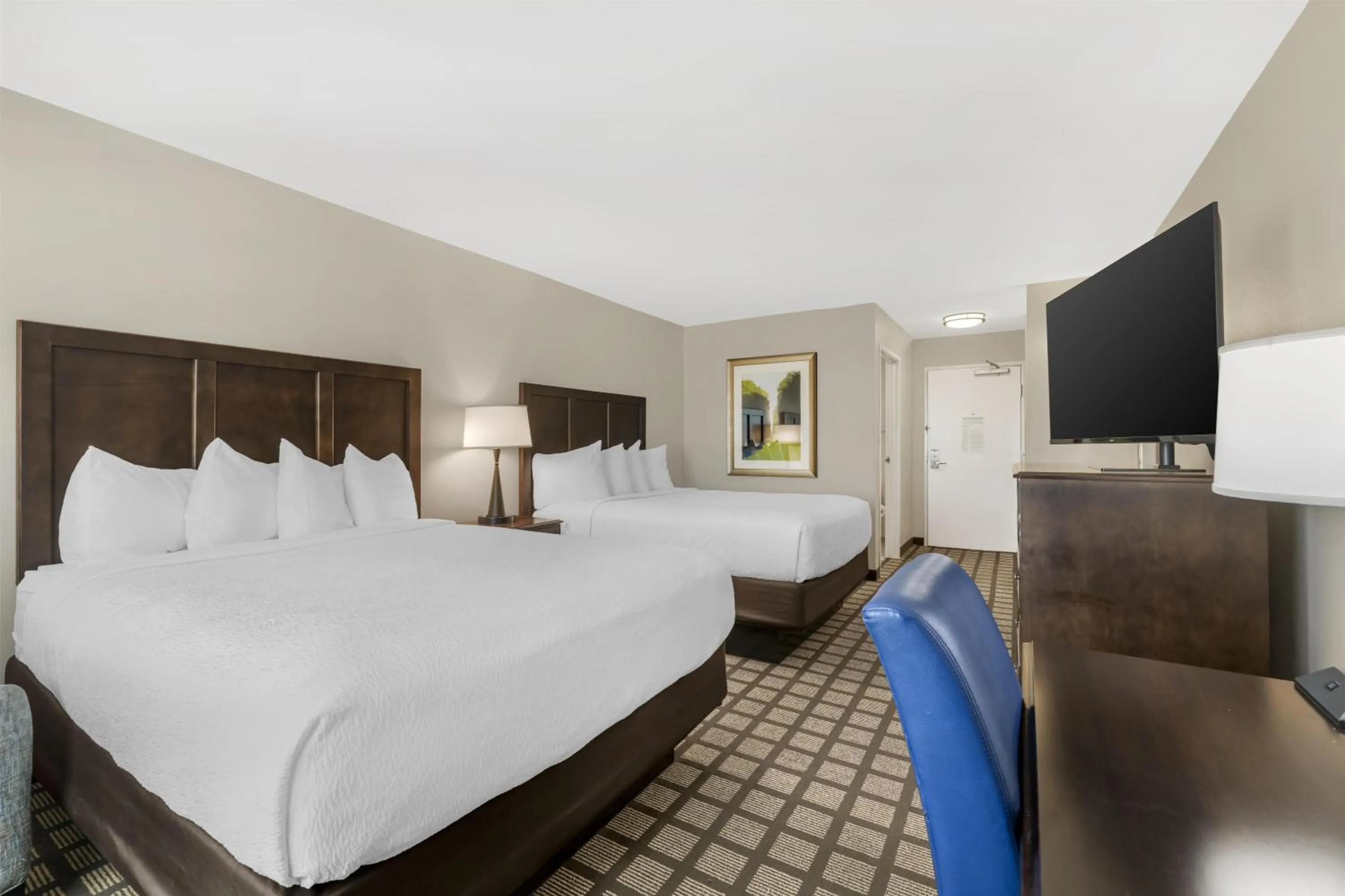 Bedroom, Bed in Best Western North Bryant Inn