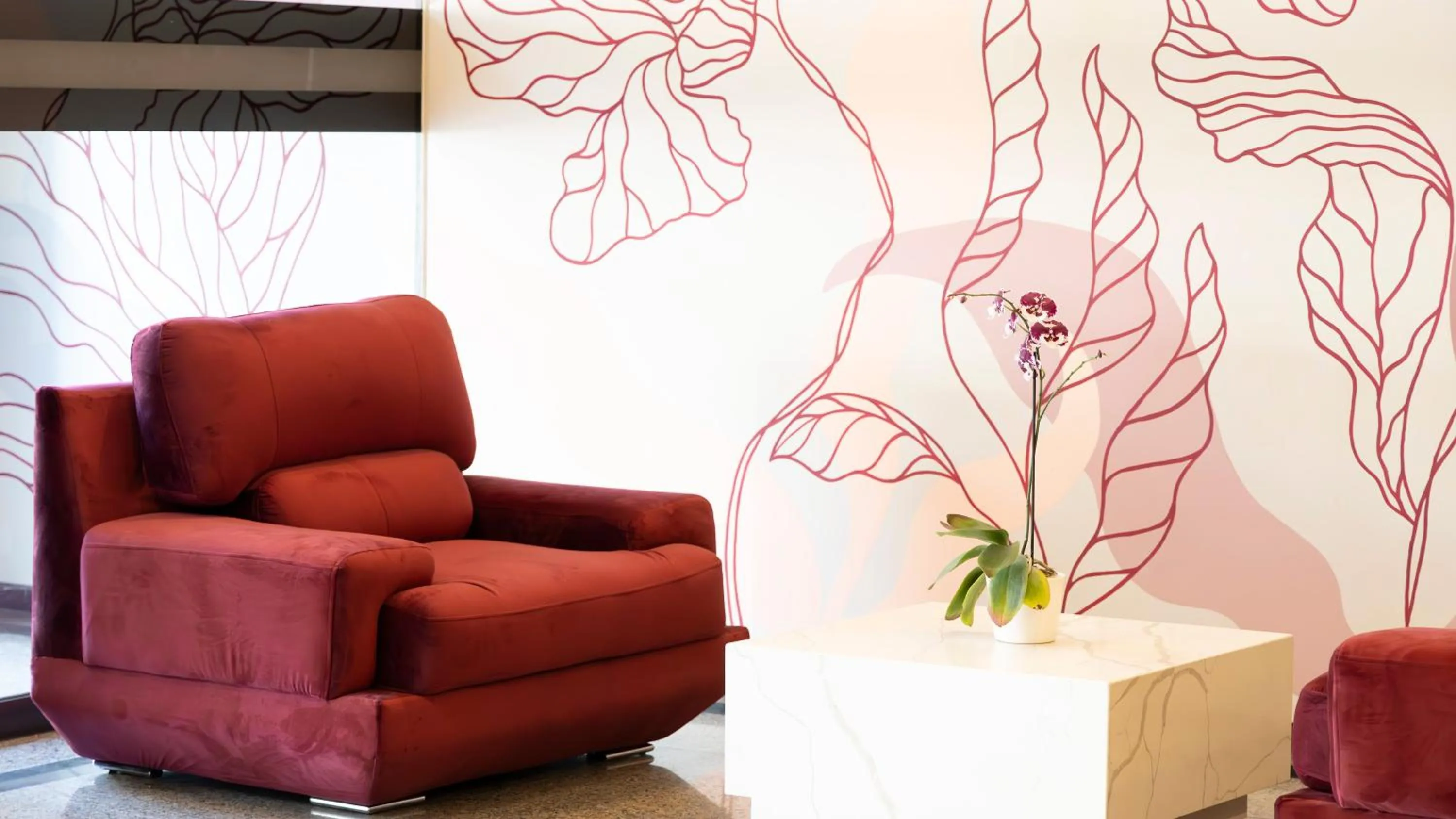 Living room in Hotel Abastos Plaza