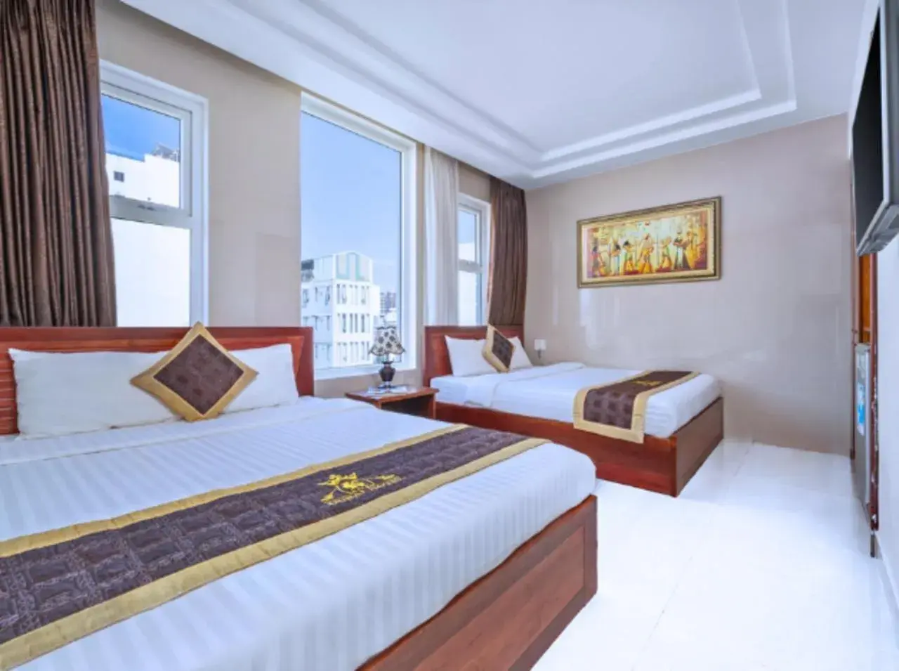 Family Room with Sea View in Dubai Hotel Family Room with Sea View in Dubai Hotel