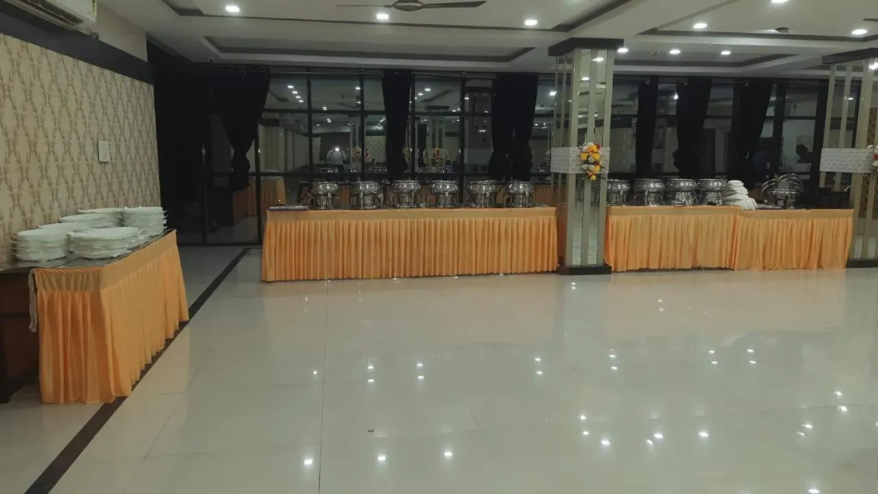 ROYAL CHETAN INN