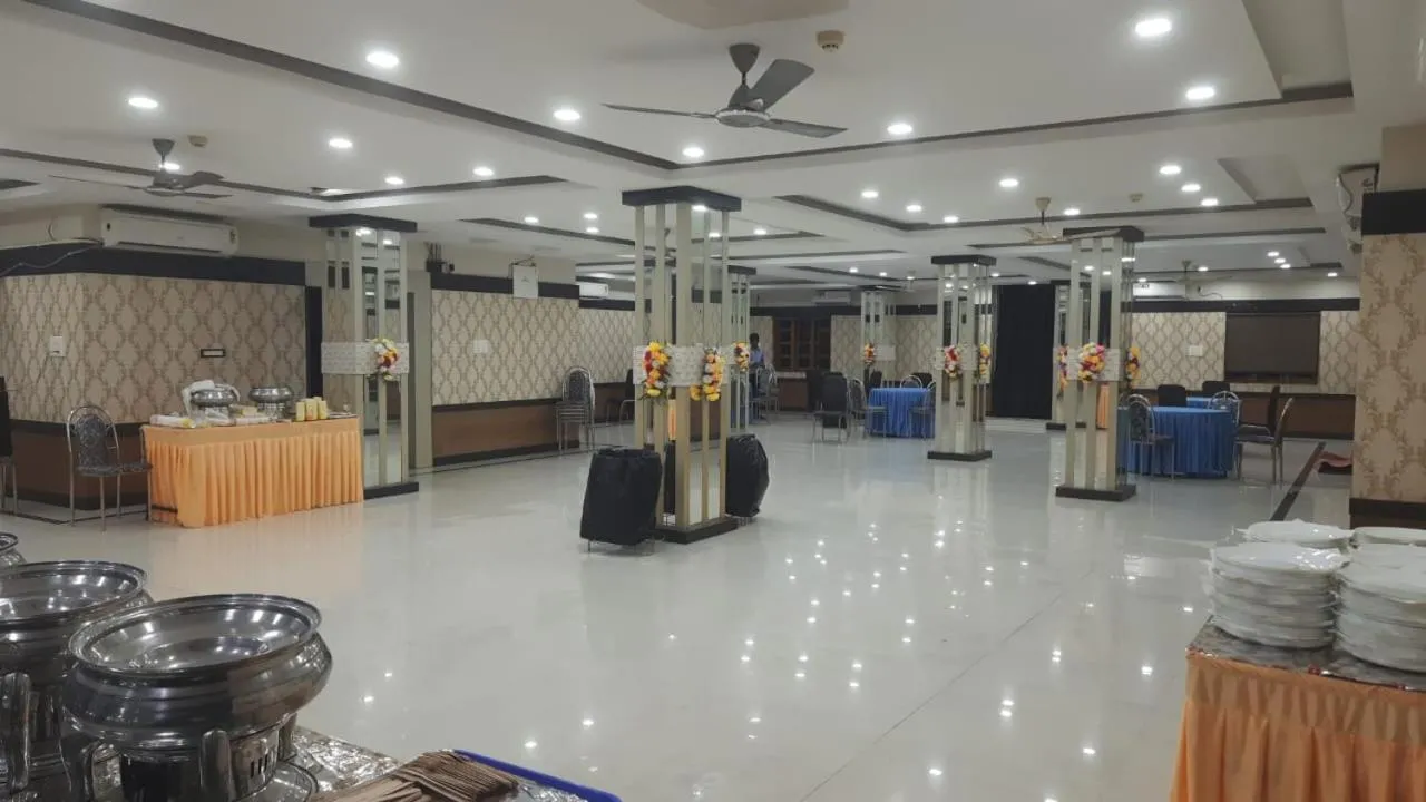 ROYAL CHETAN INN