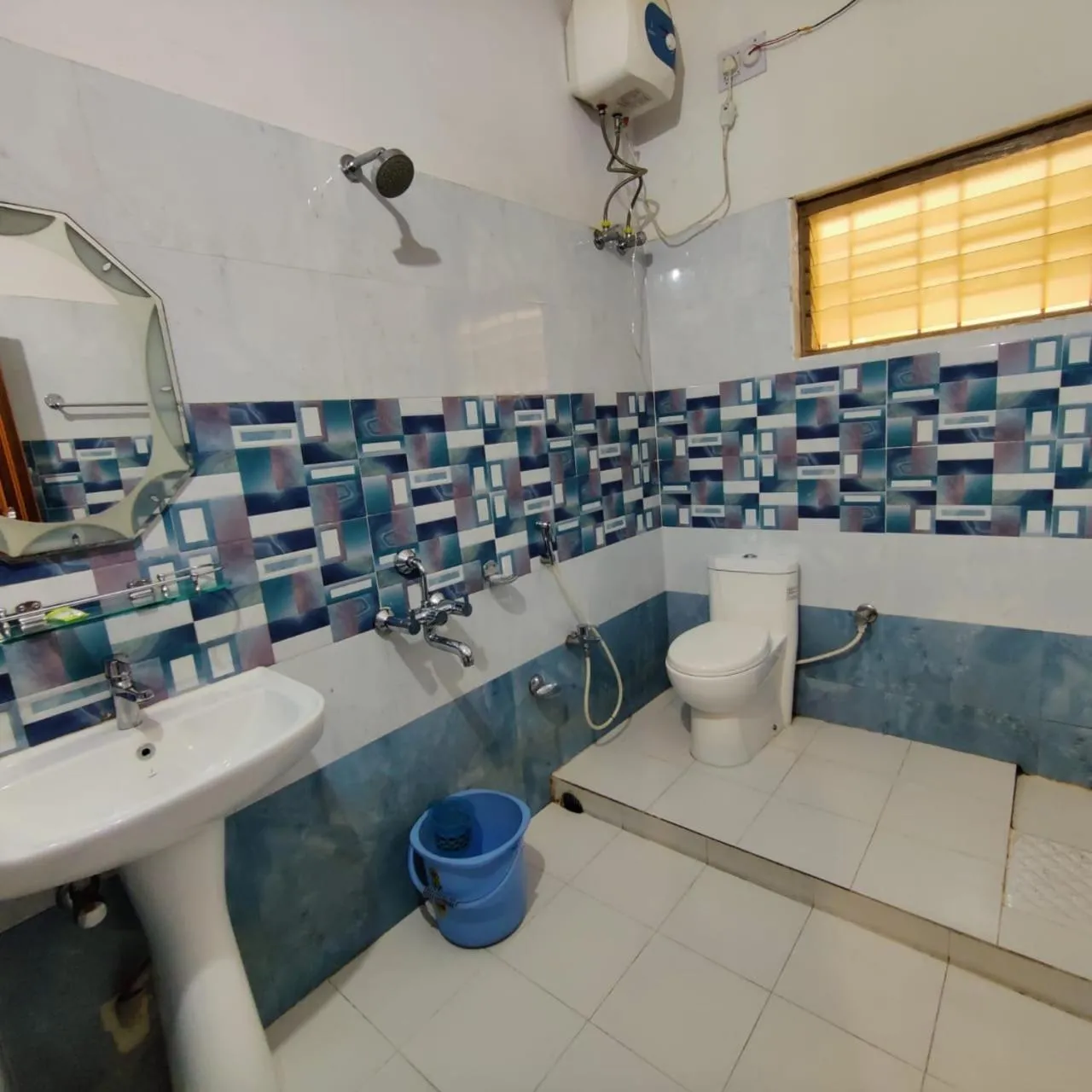 ROYAL CHETAN INN