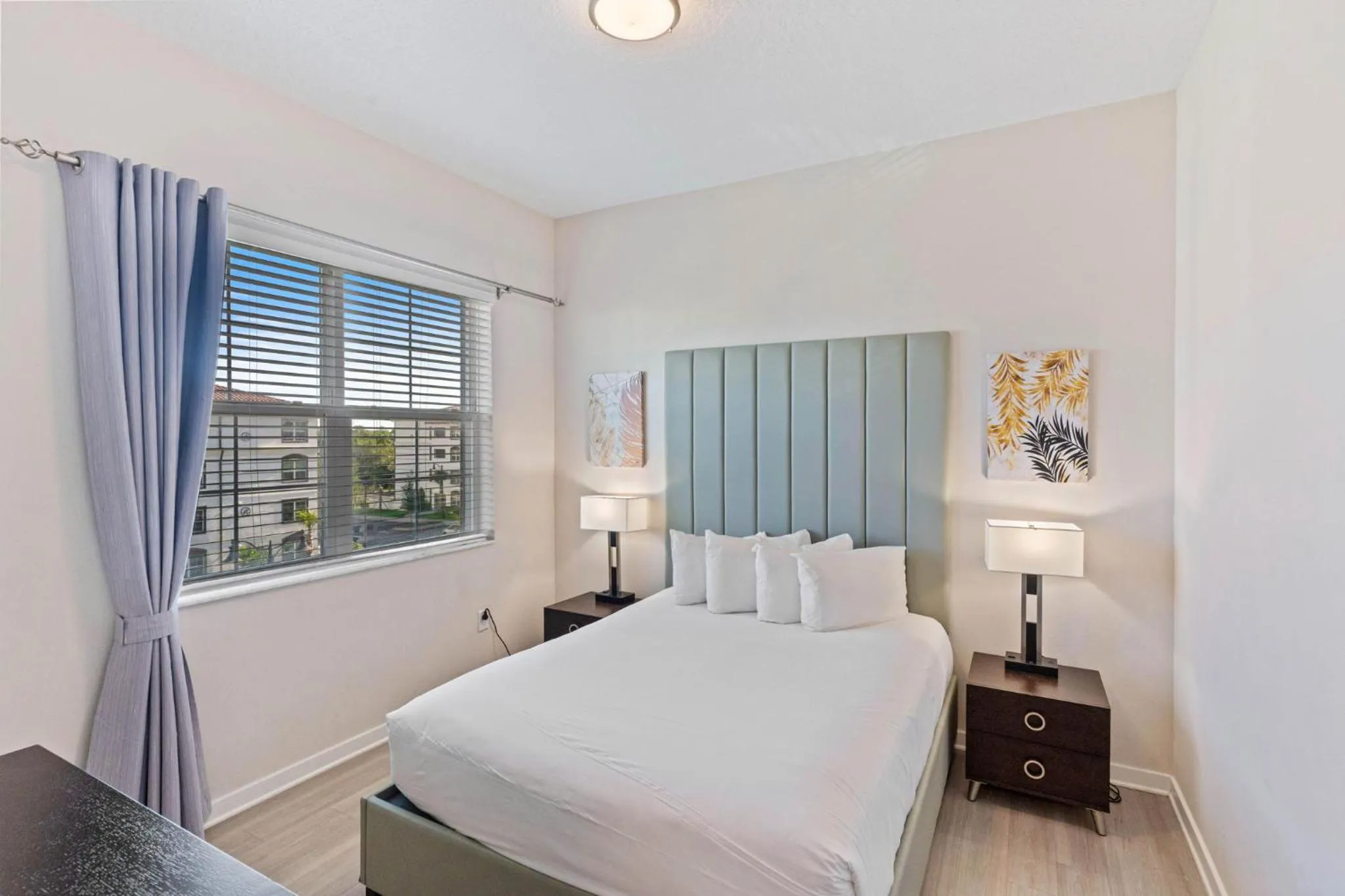 Bed in 4012 Breakview Drive 410