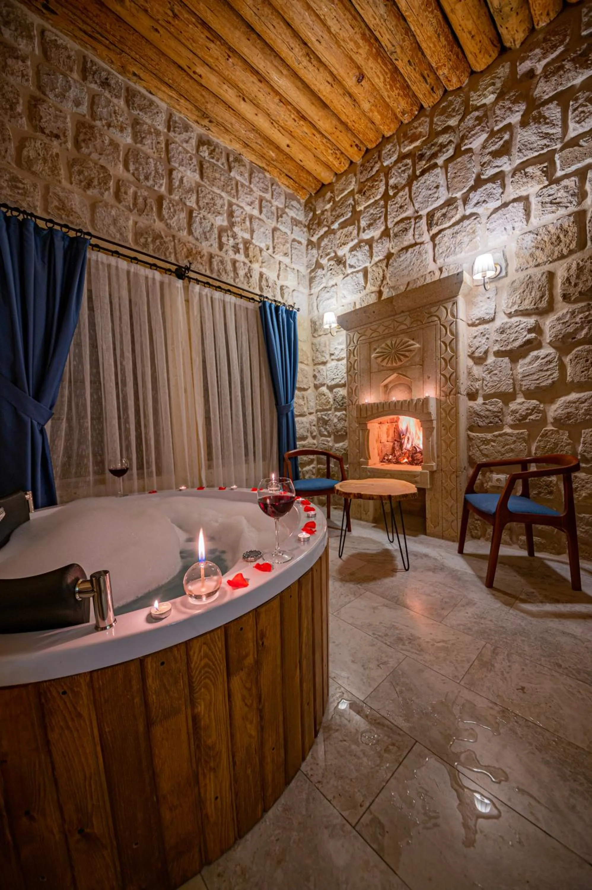 Seating area in Janus Cappadocia