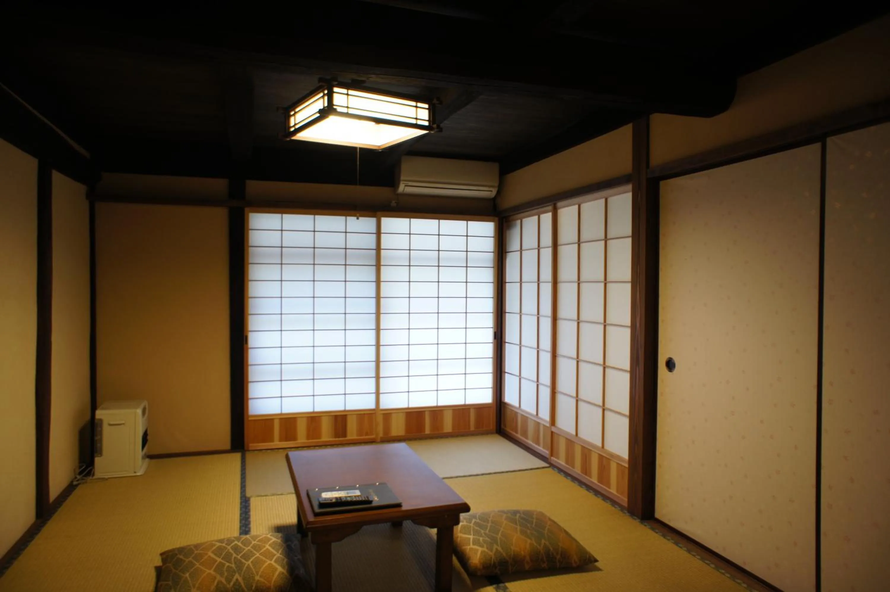 Photo of the whole room in Tabinoyado Kiunsoh