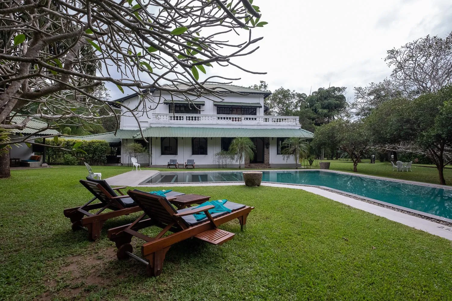 Property building in Horathapola Estate