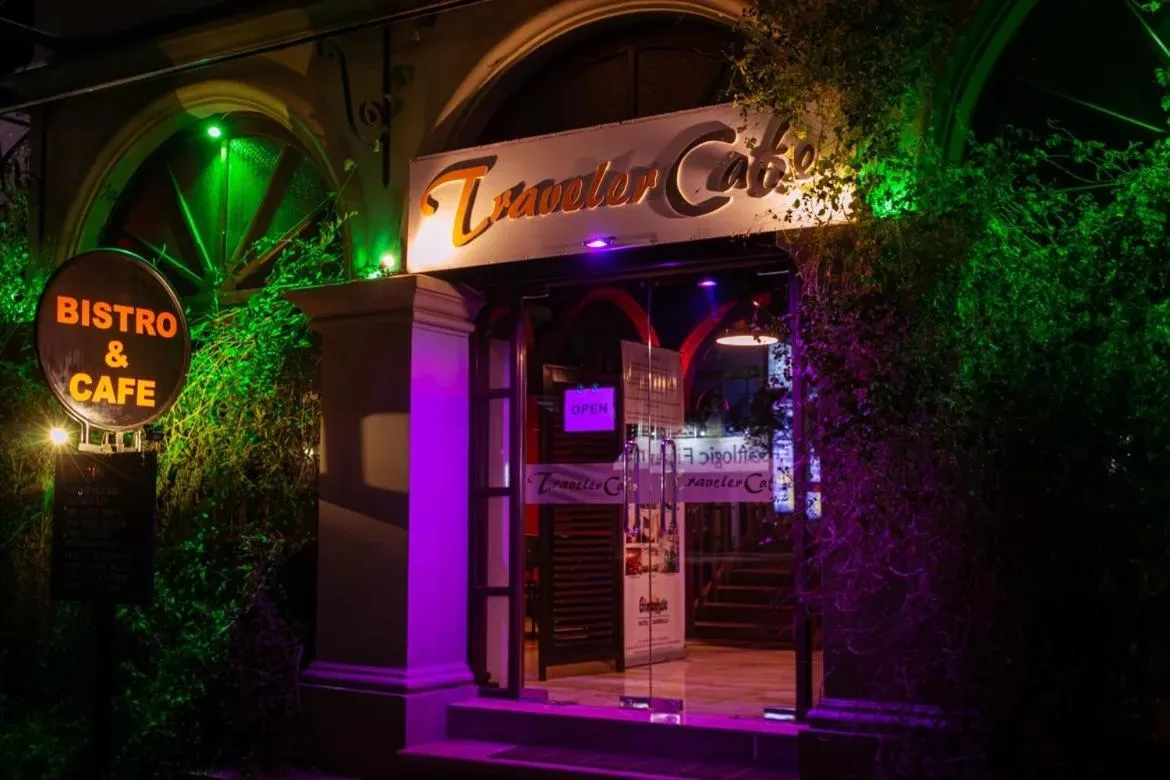 Restaurant/places to eat in Gimanhala Hotel