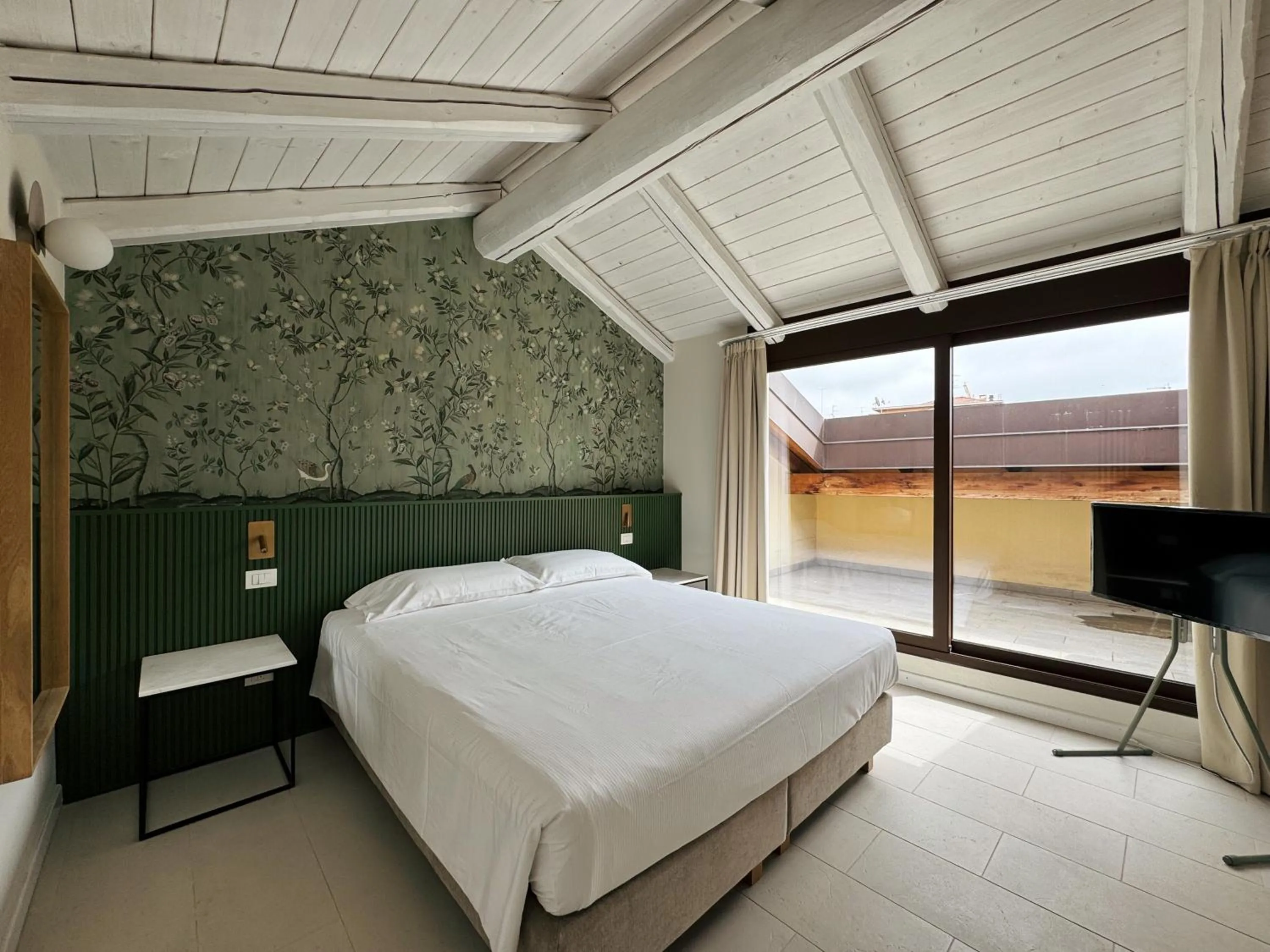 Bed in Carducci Residence - by Bologna Residences