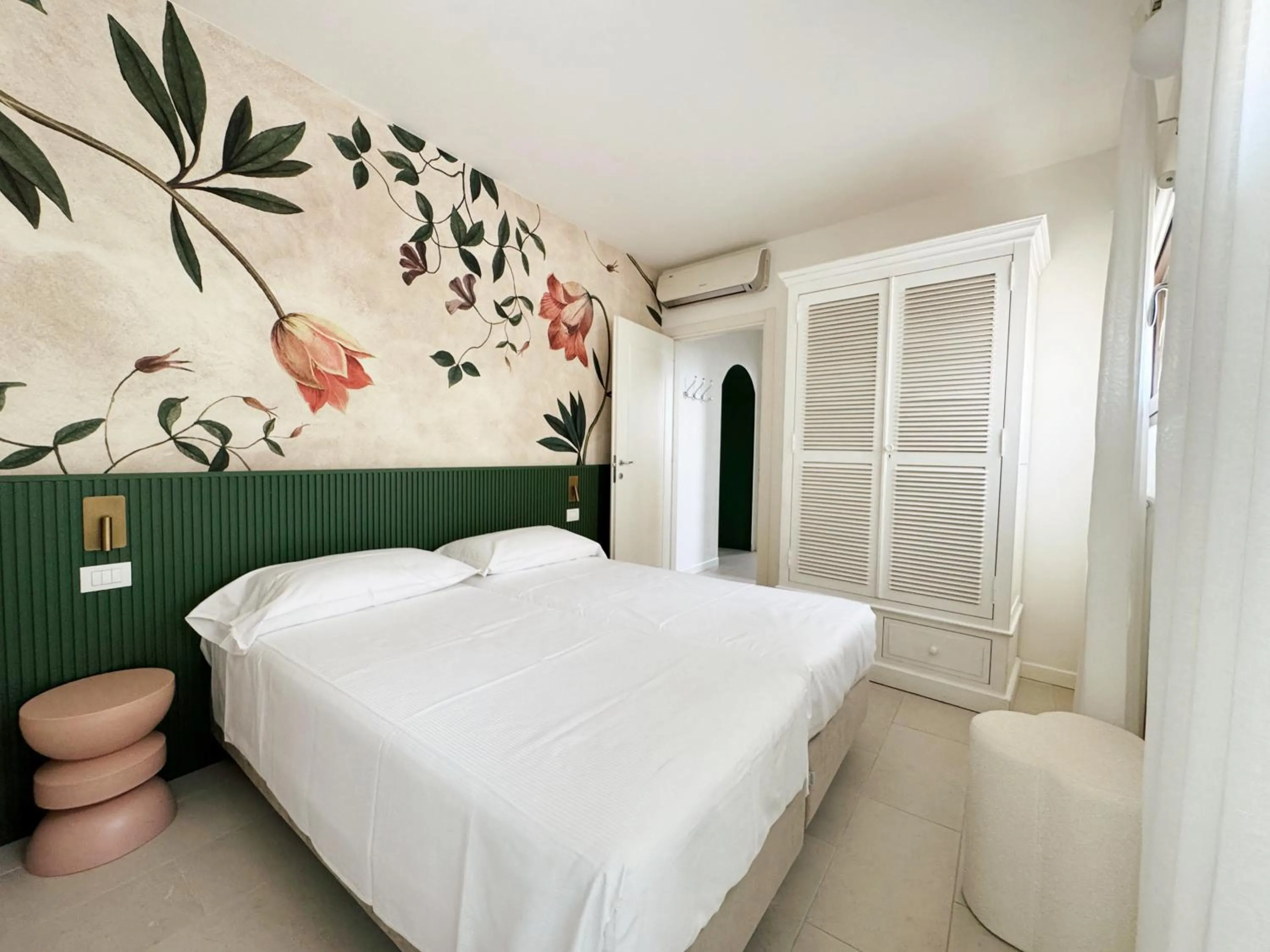 Bed in Carducci Residence - by Bologna Residences