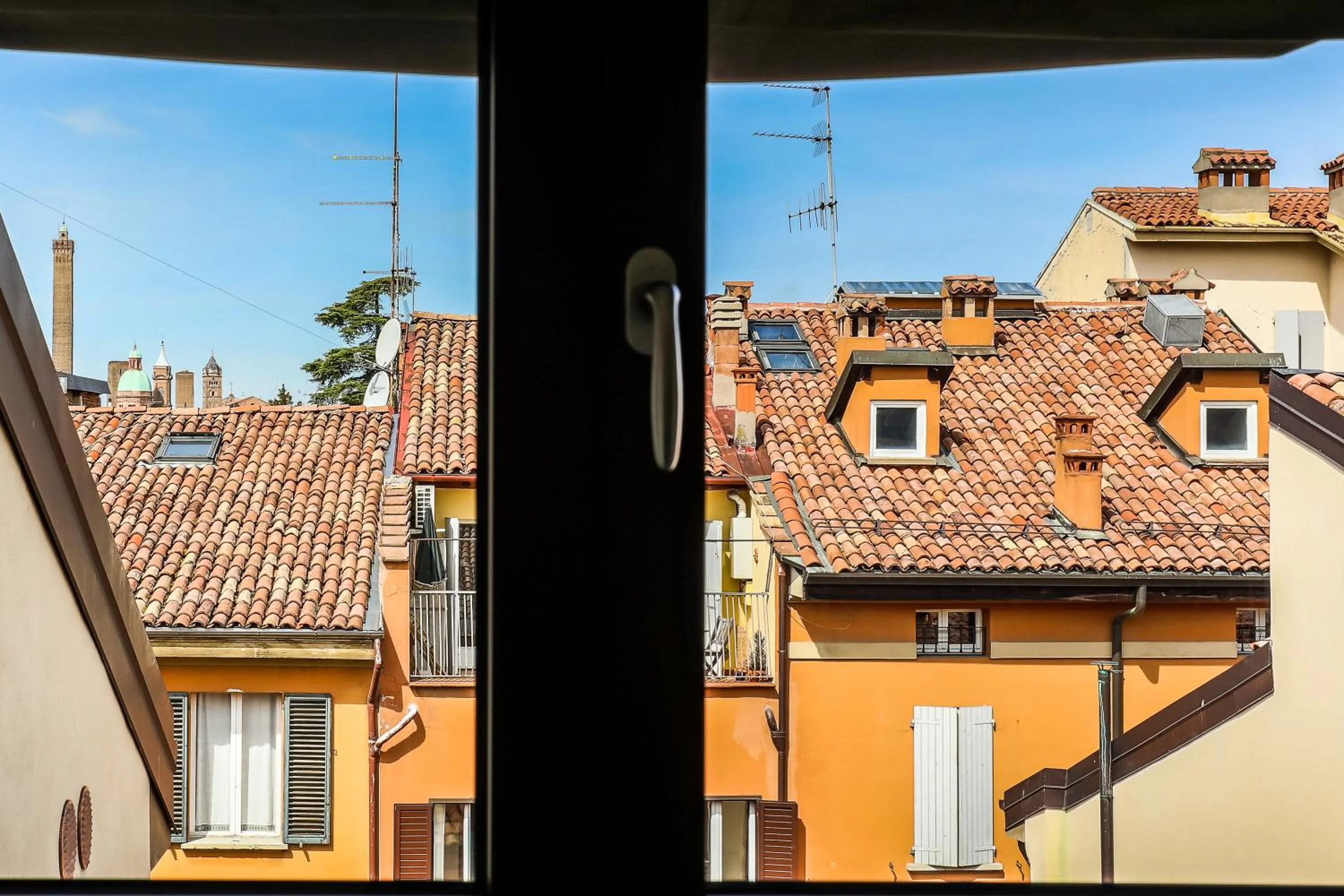 Street view in Carducci Residence - by Bologna Residences