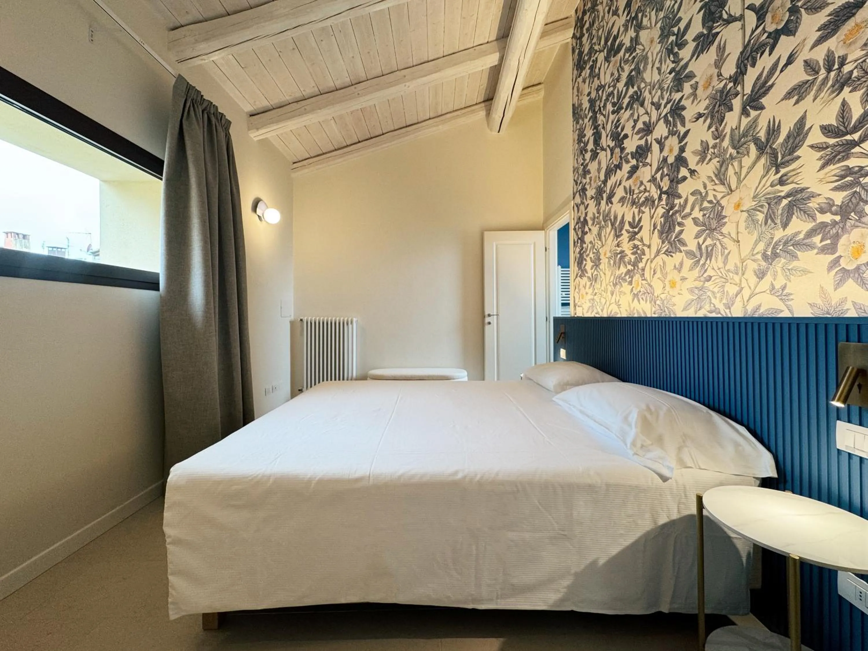 Bed in Carducci Residence - by Bologna Residences