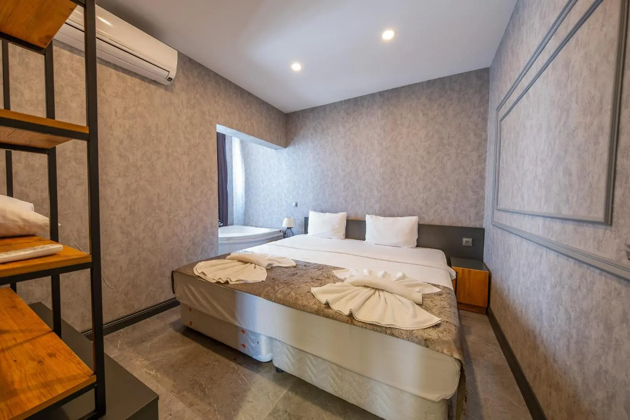 Junior Suite in Mrt Suites Lara Junior Suite in Mrt Suites Lara