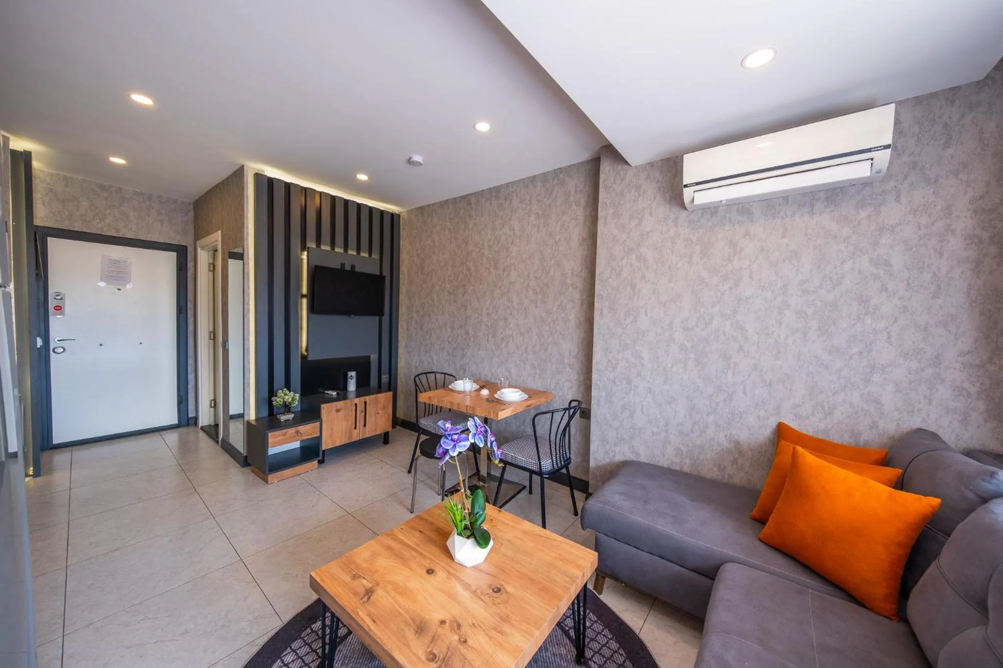 Living room in Mrt Suites Lara