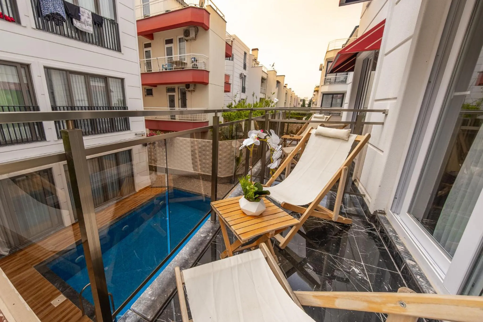 Balcony/Terrace in Mrt Suites Lara