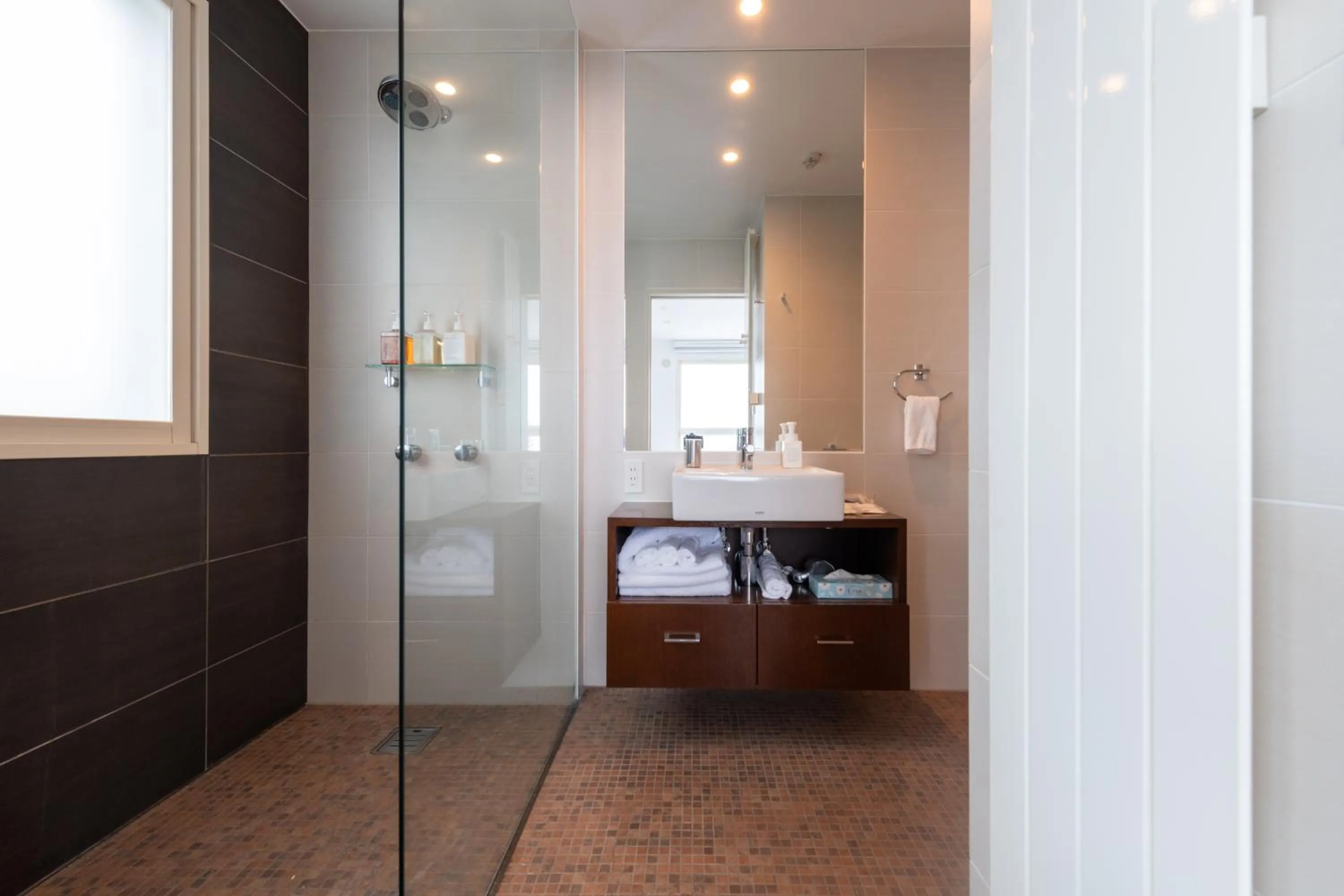 Bed in The Freshwater