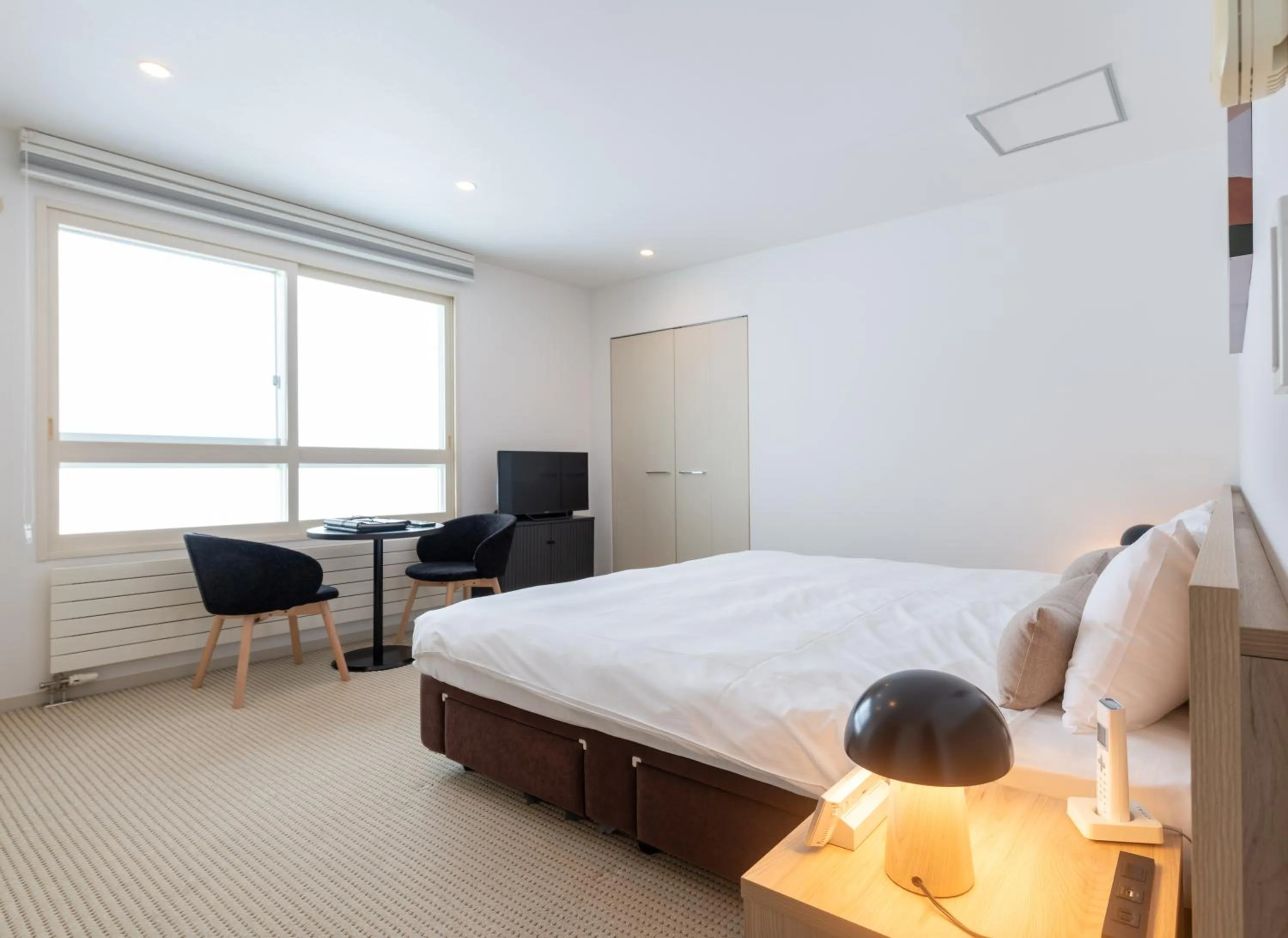 Bed in The Freshwater