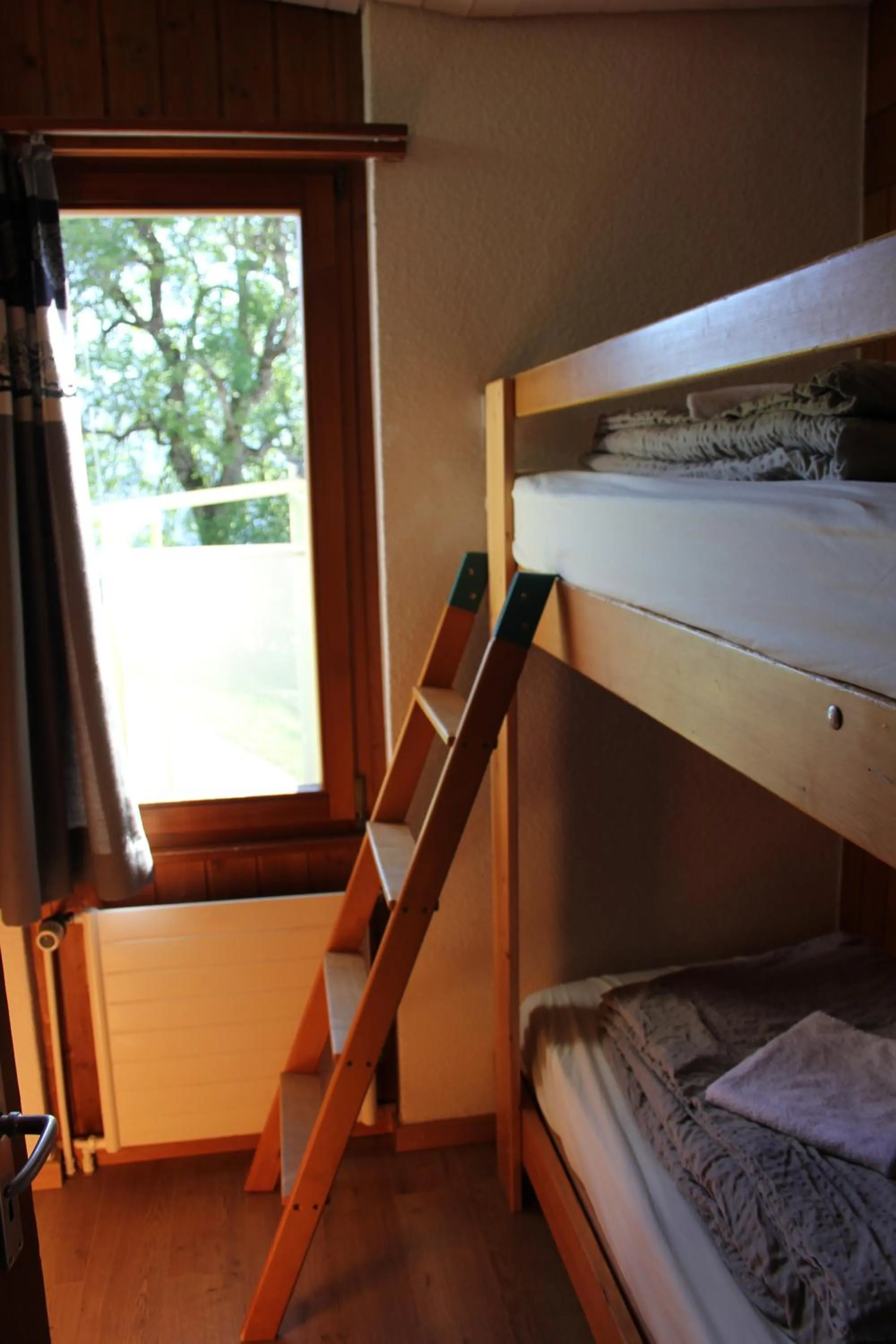 bunk bed, Bed in Leysin Lodge