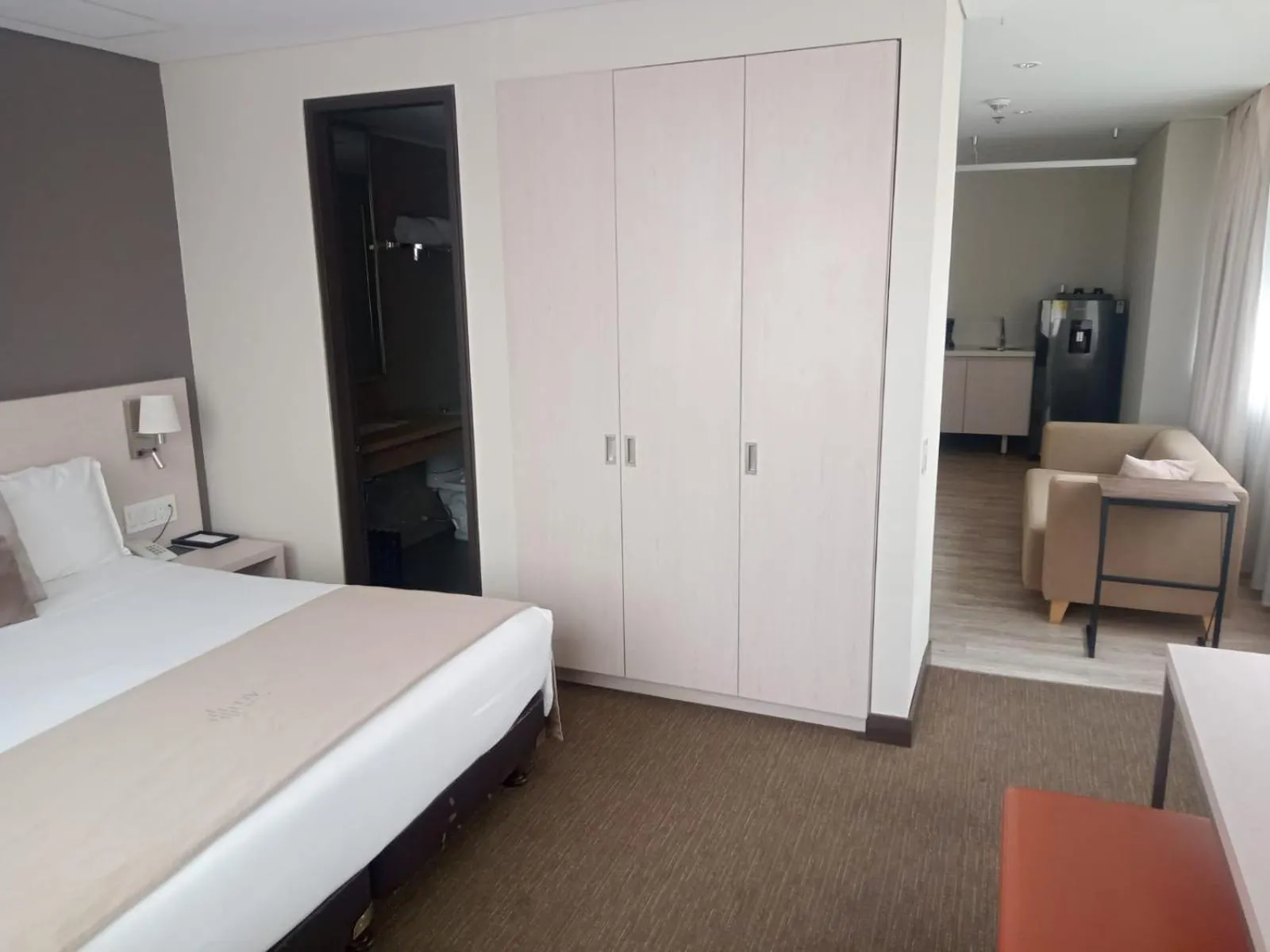 Property building, Bed in Liv Zona G Hotel By Sarasti