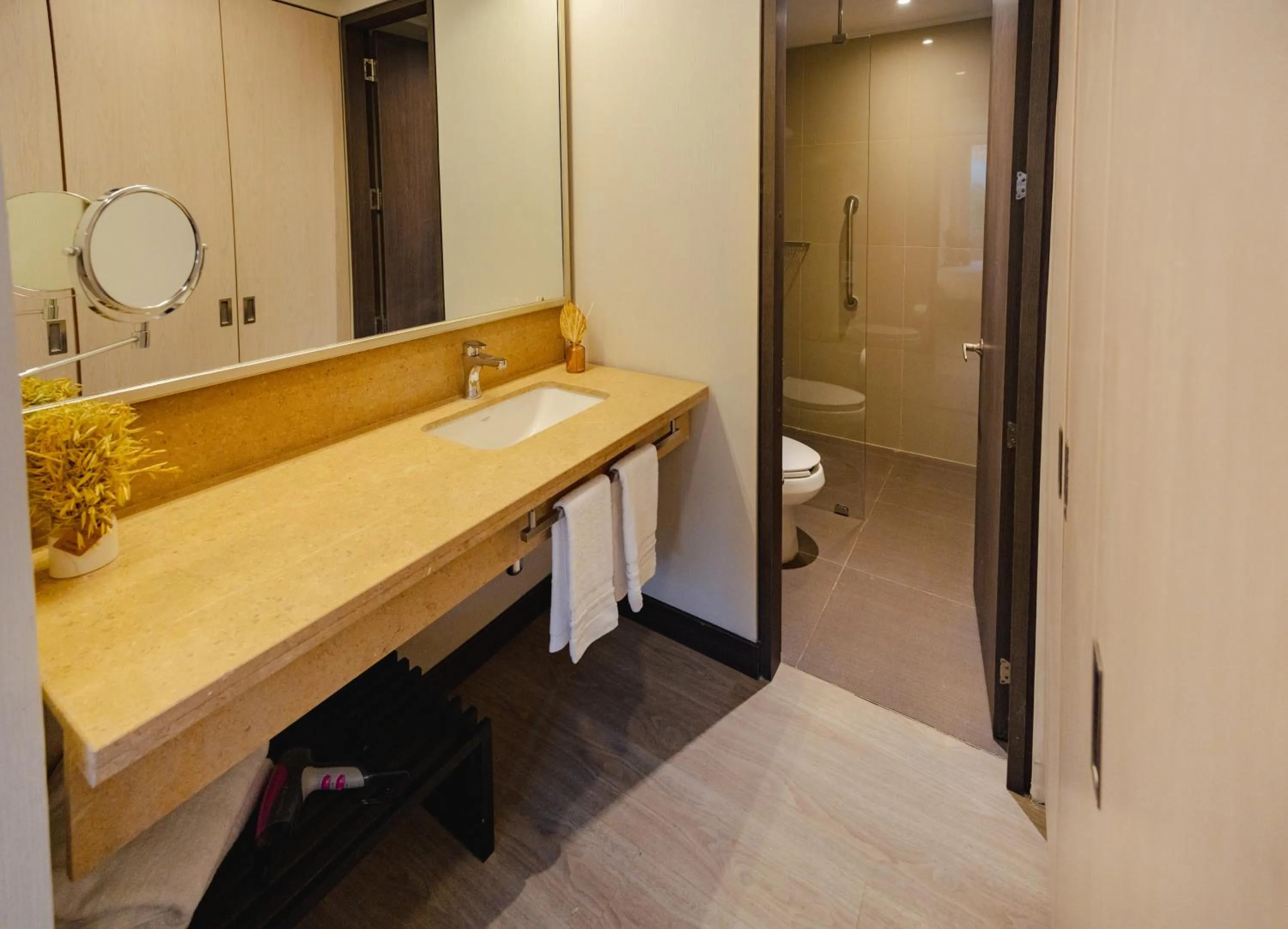 Bathroom in Liv Zona G Hotel By Sarasti