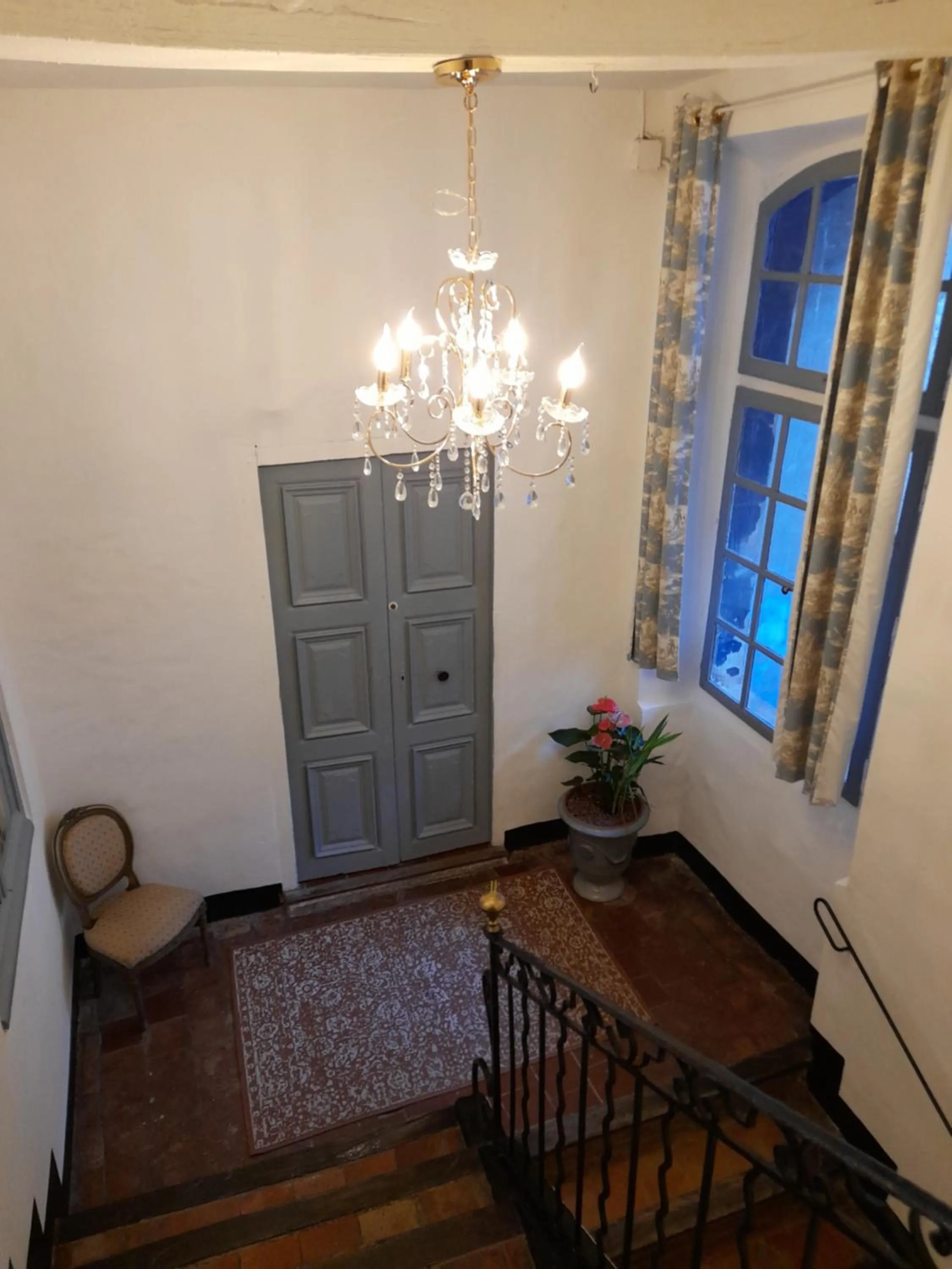 Property building in La Tour de Pezene