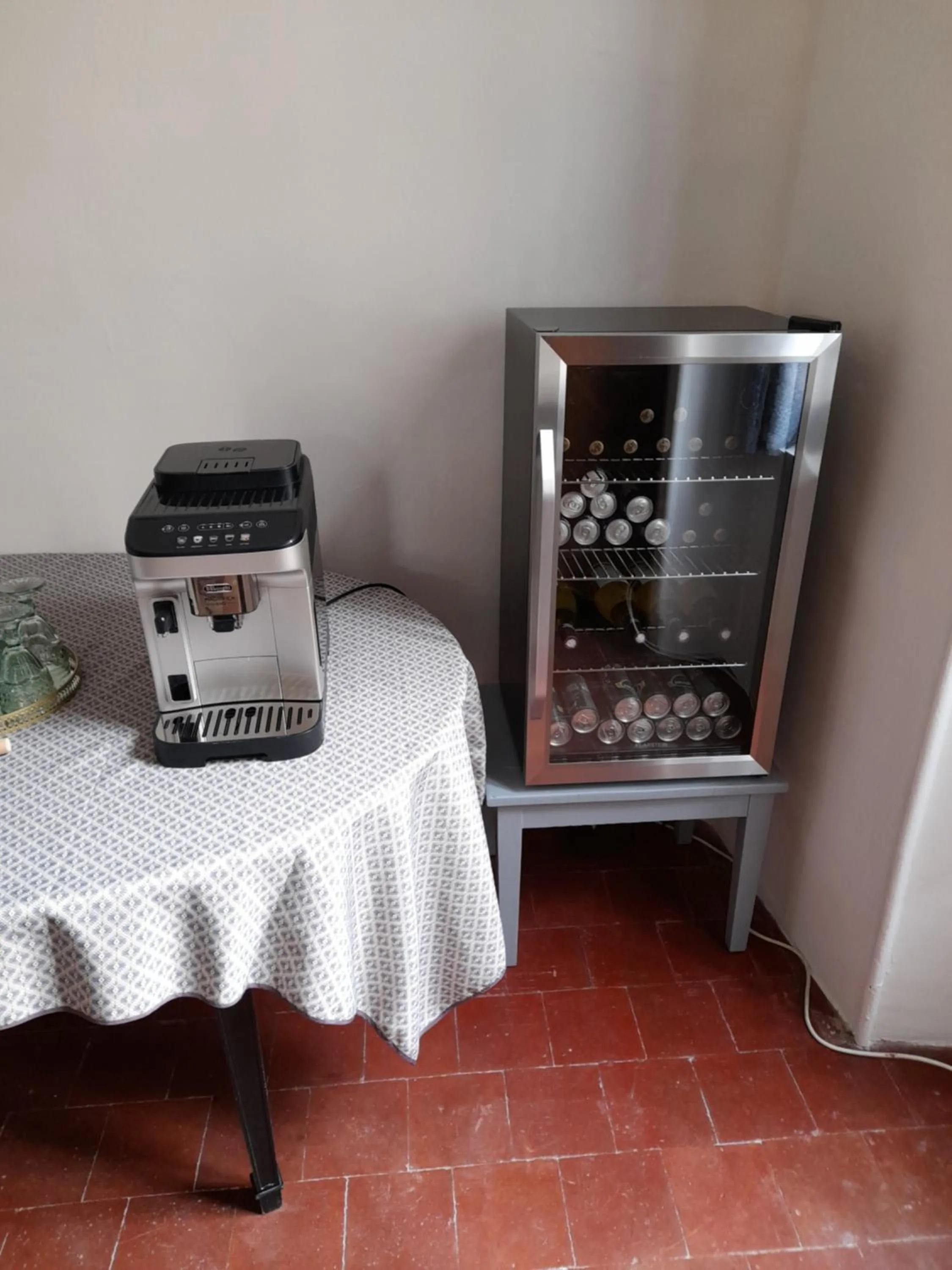 Lounge or bar in La Tour de Pezene