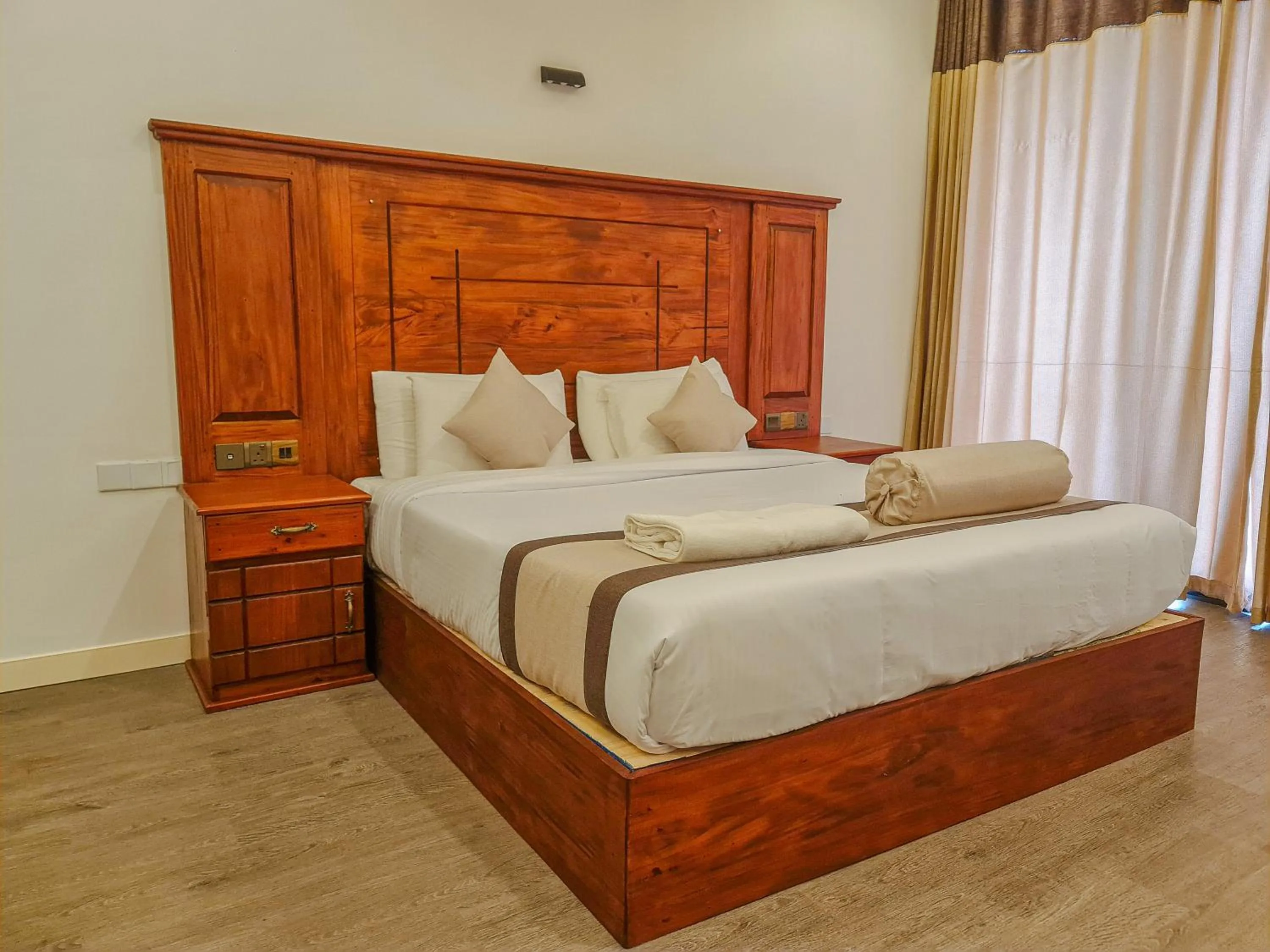Top Rich Hotel Nuwara Eliya