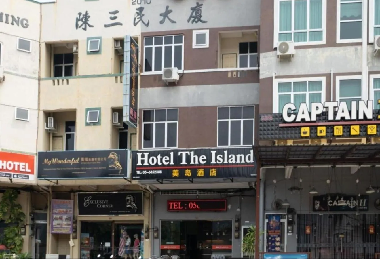 Property building in Hotel The Island