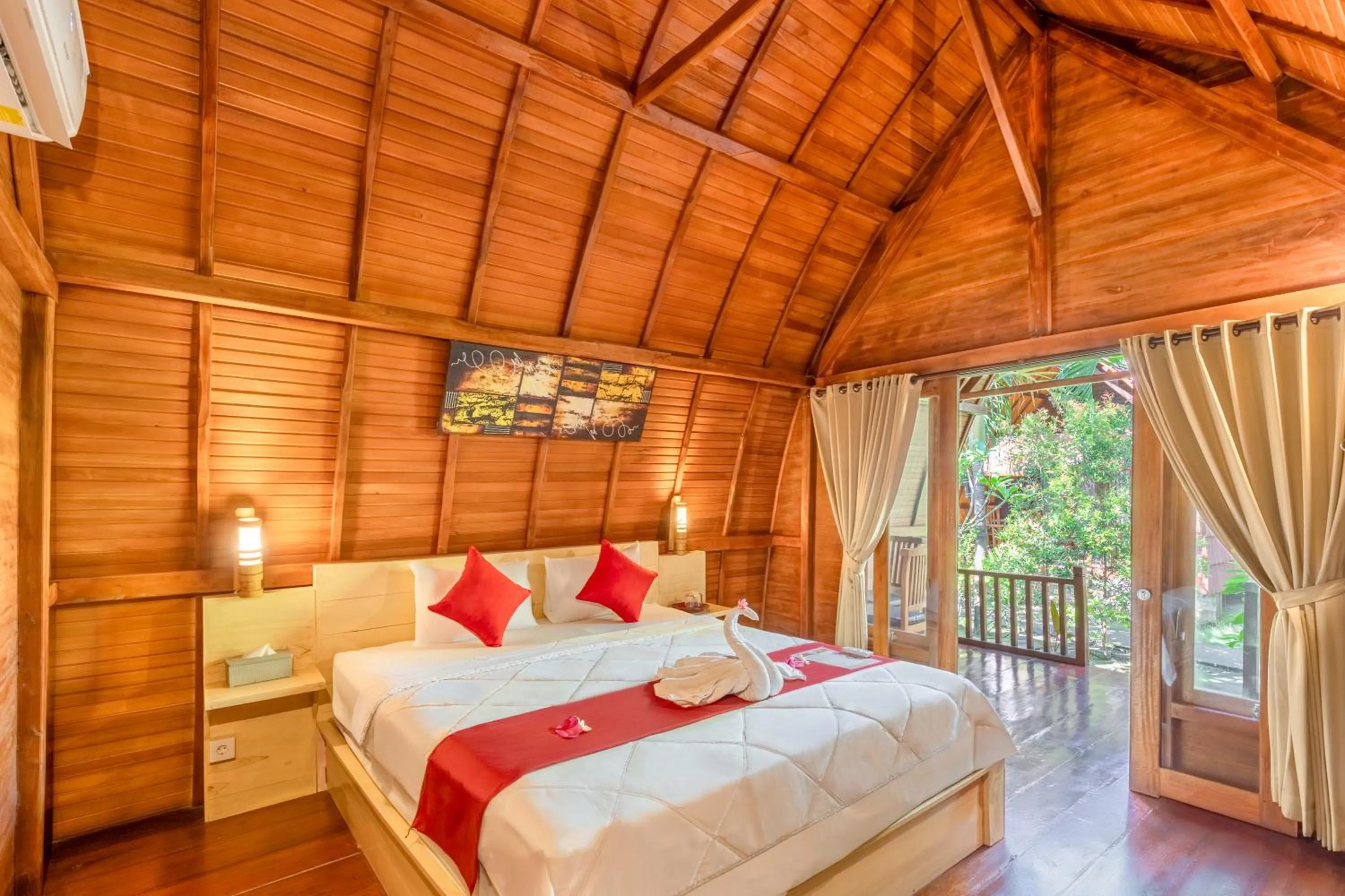 Bedroom, Bed in Maha Nusa Menjangan