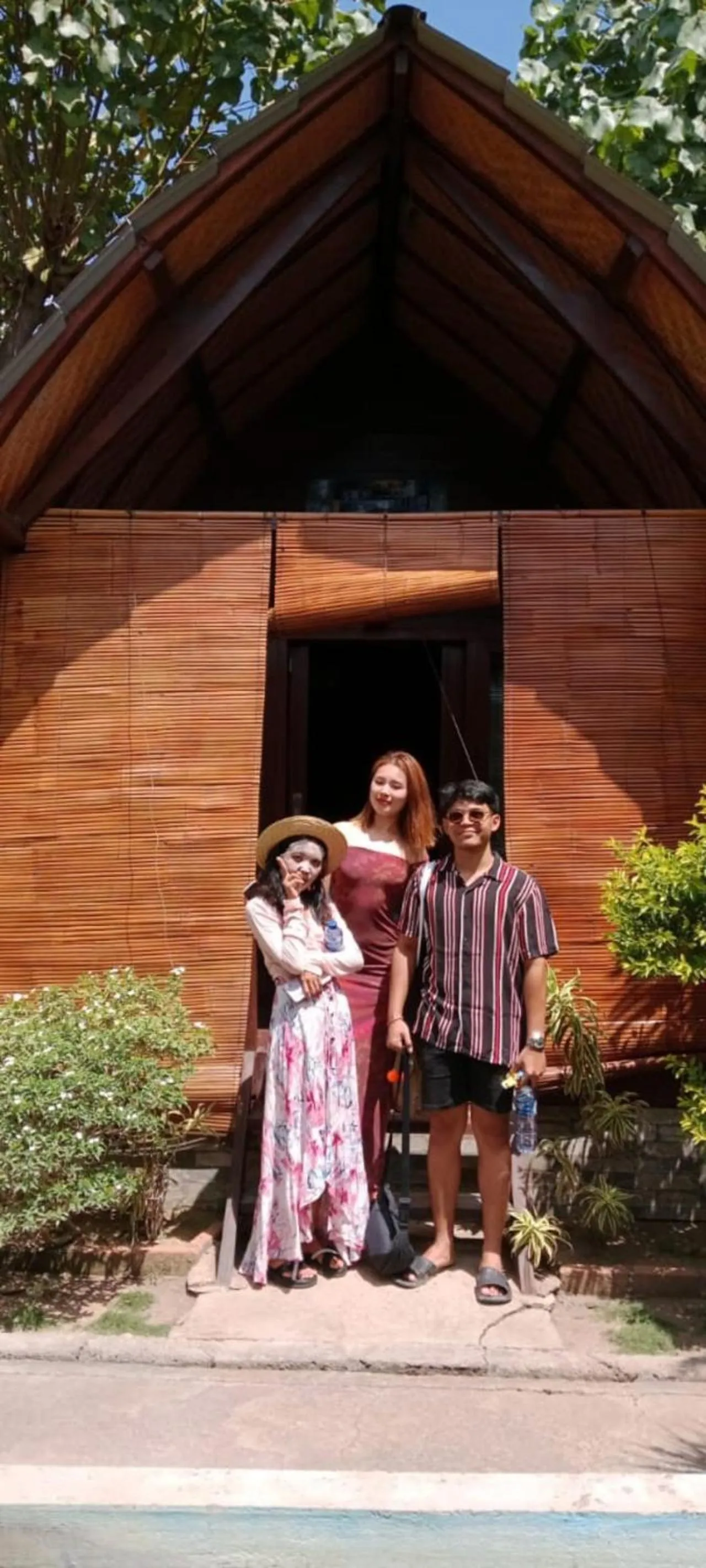 Property building in Maha Nusa Menjangan