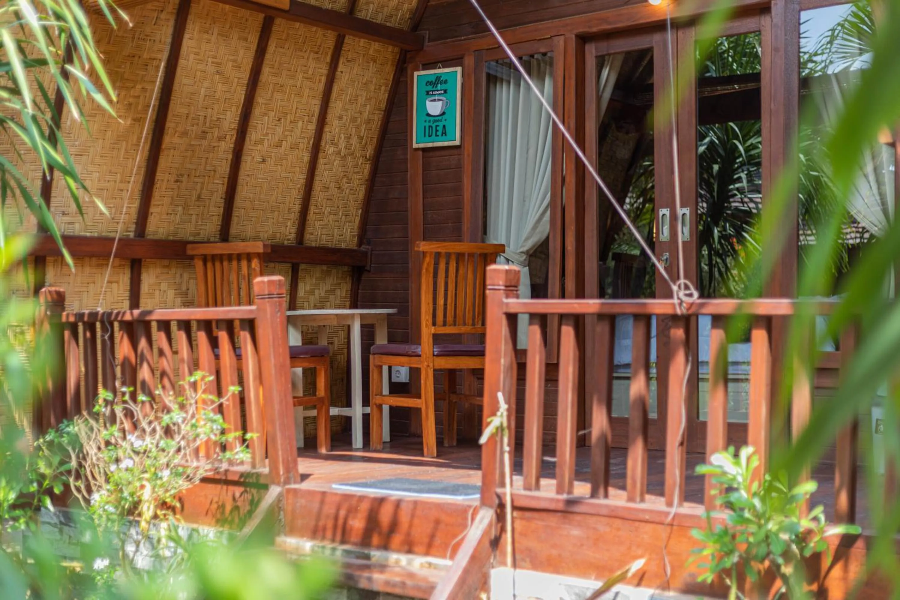 Patio in Maha Nusa Menjangan