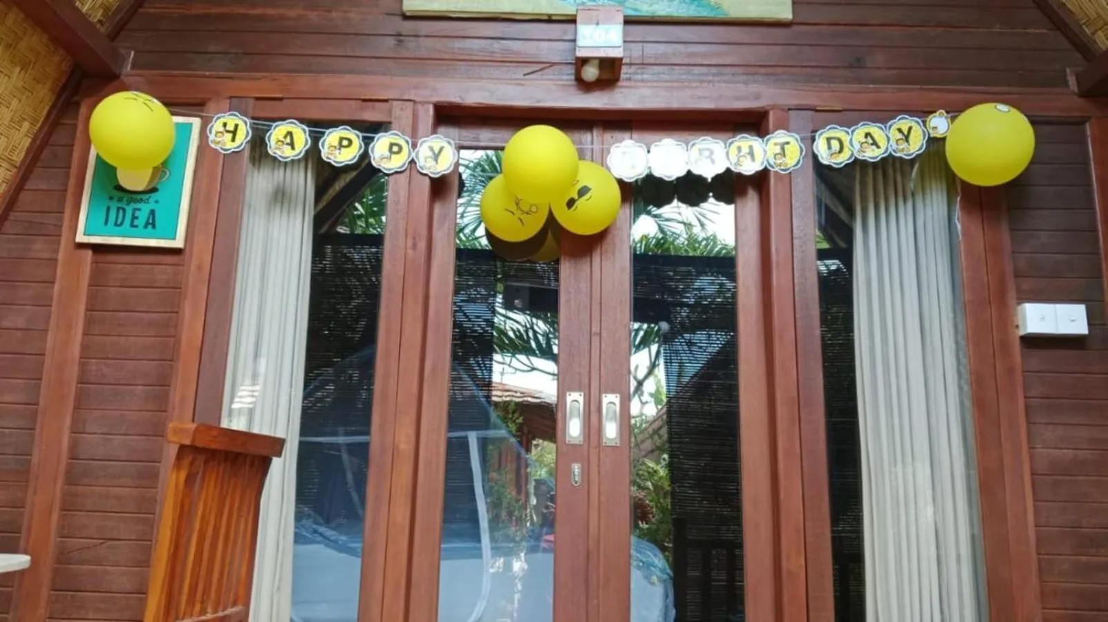 Property building in Maha Nusa Menjangan