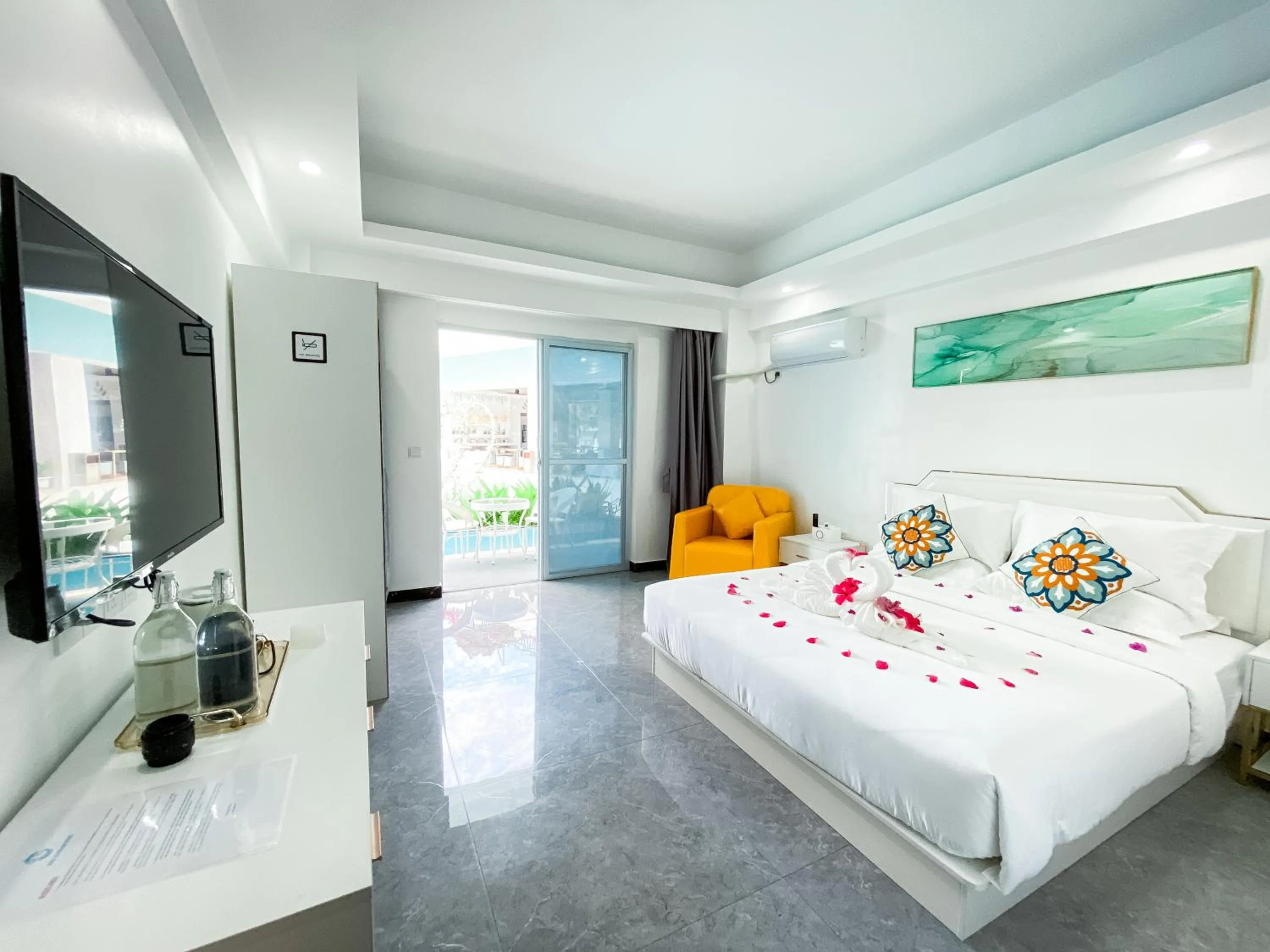 Bed in Bohol Dolphin Bay Resort