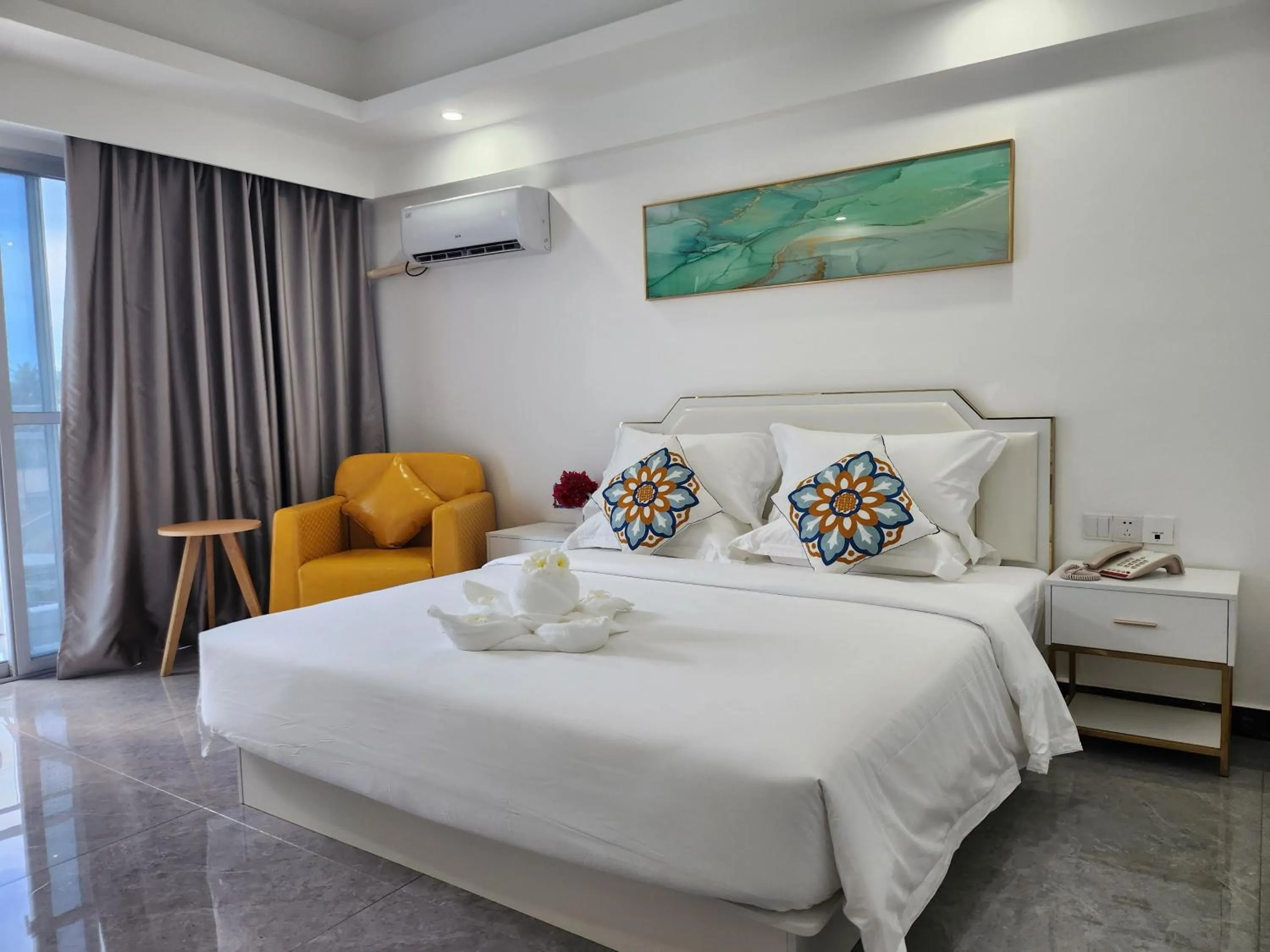 Bed in Bohol Dolphin Bay Resort