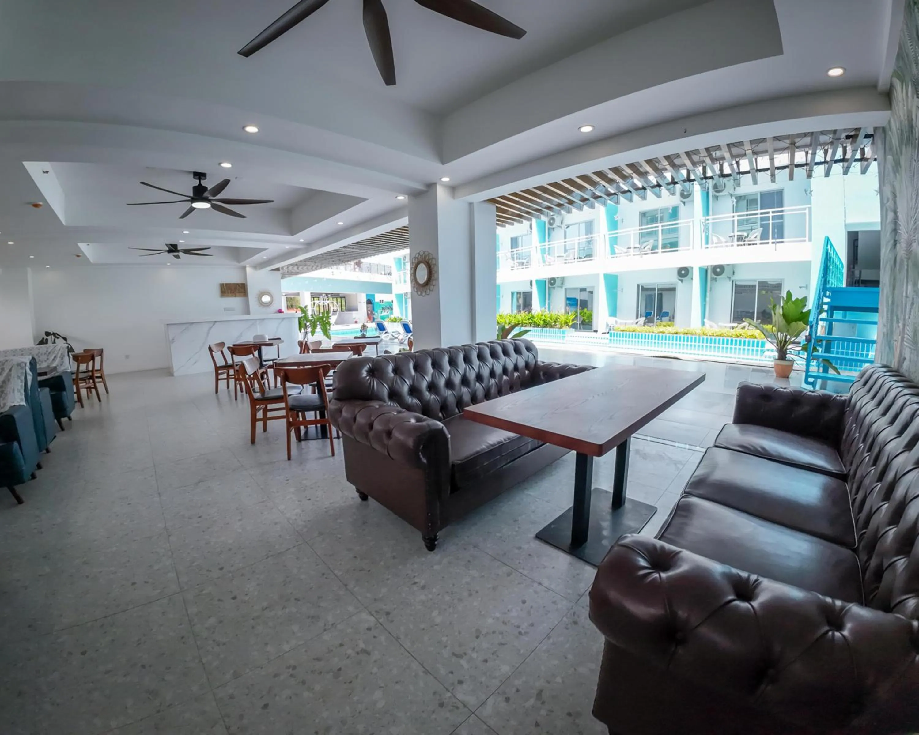 Restaurant/places to eat in Bohol Dolphin Bay Resort