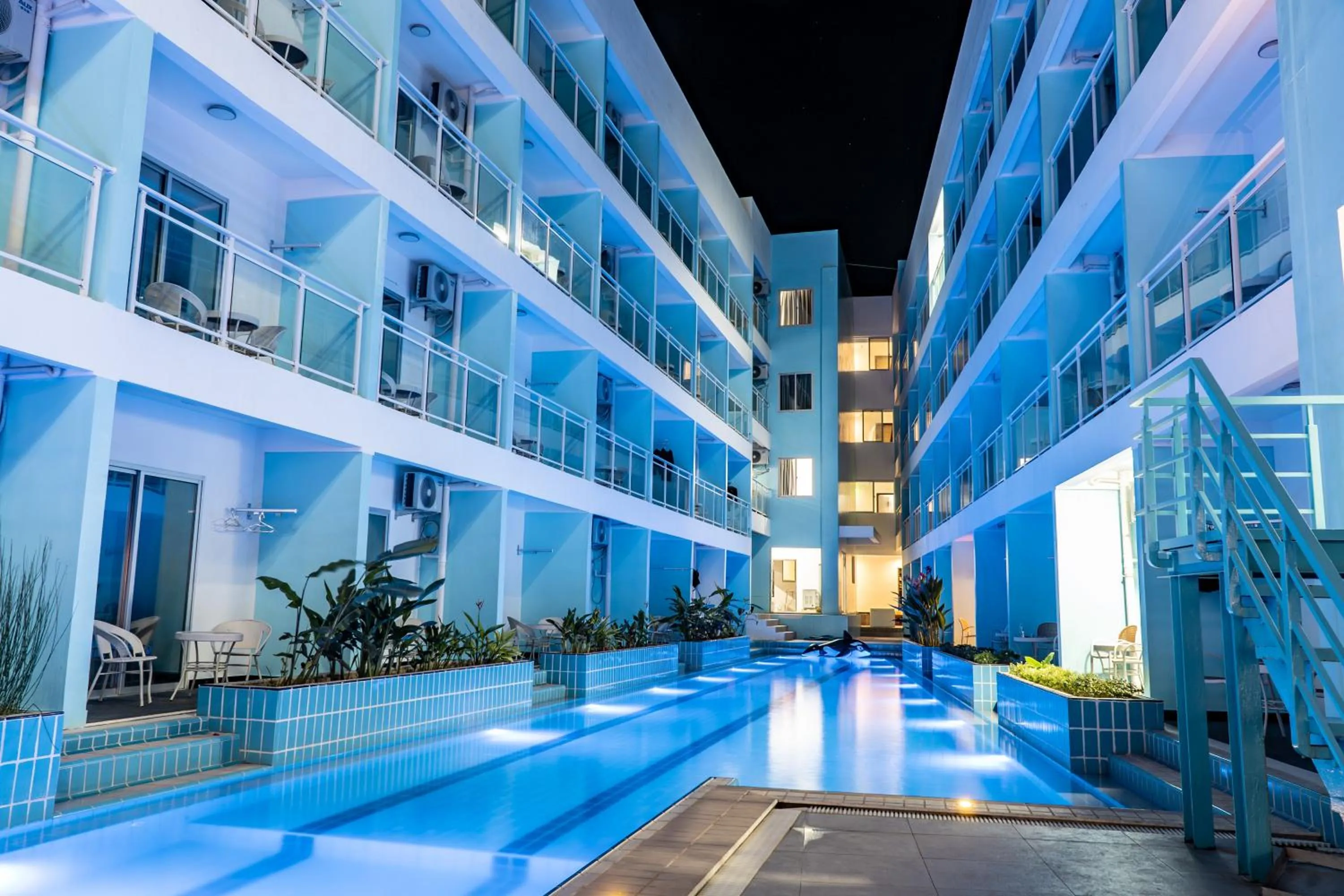 Swimming pool in Bohol Dolphin Bay Resort