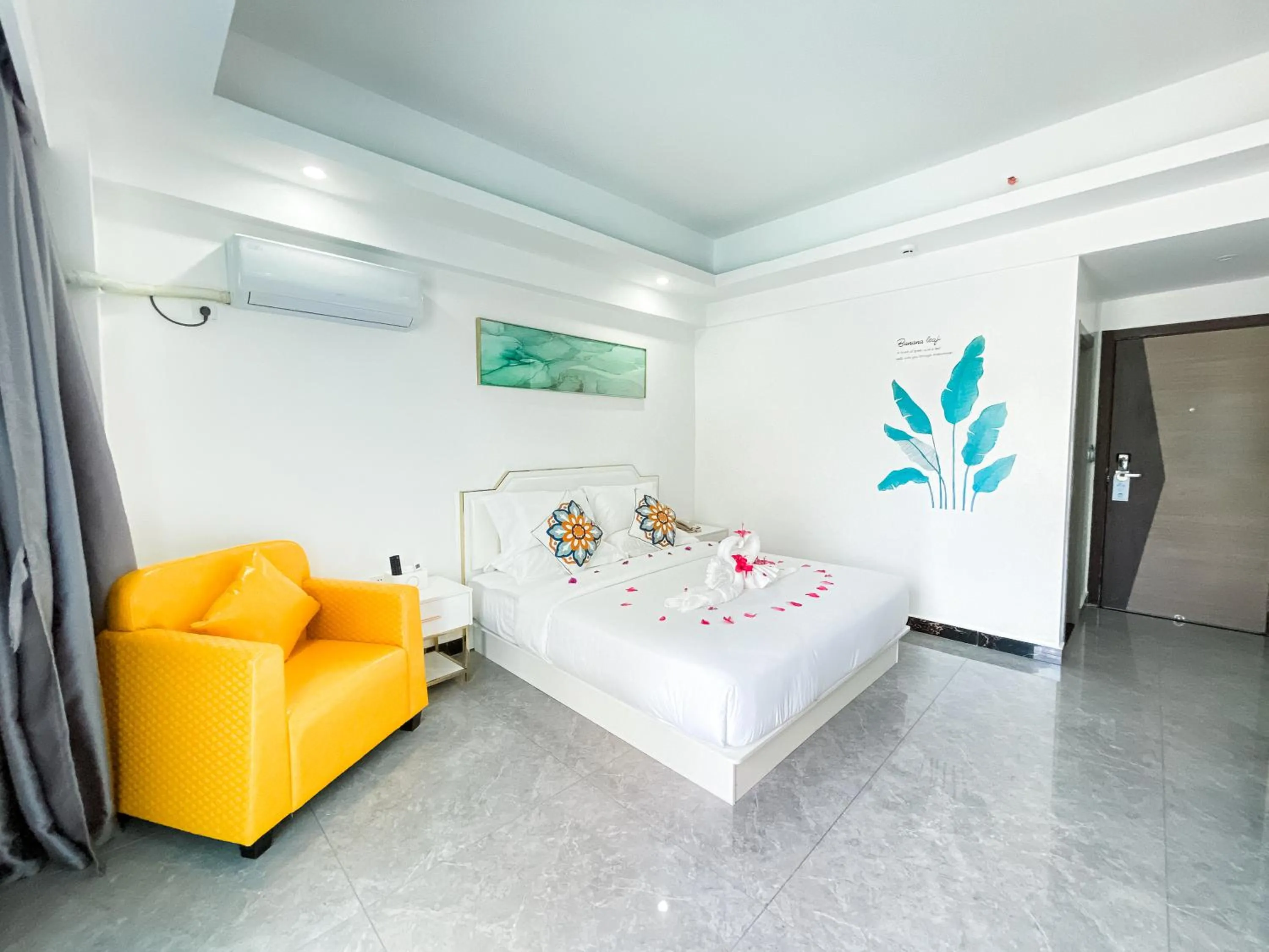 Bed in Bohol Dolphin Bay Resort